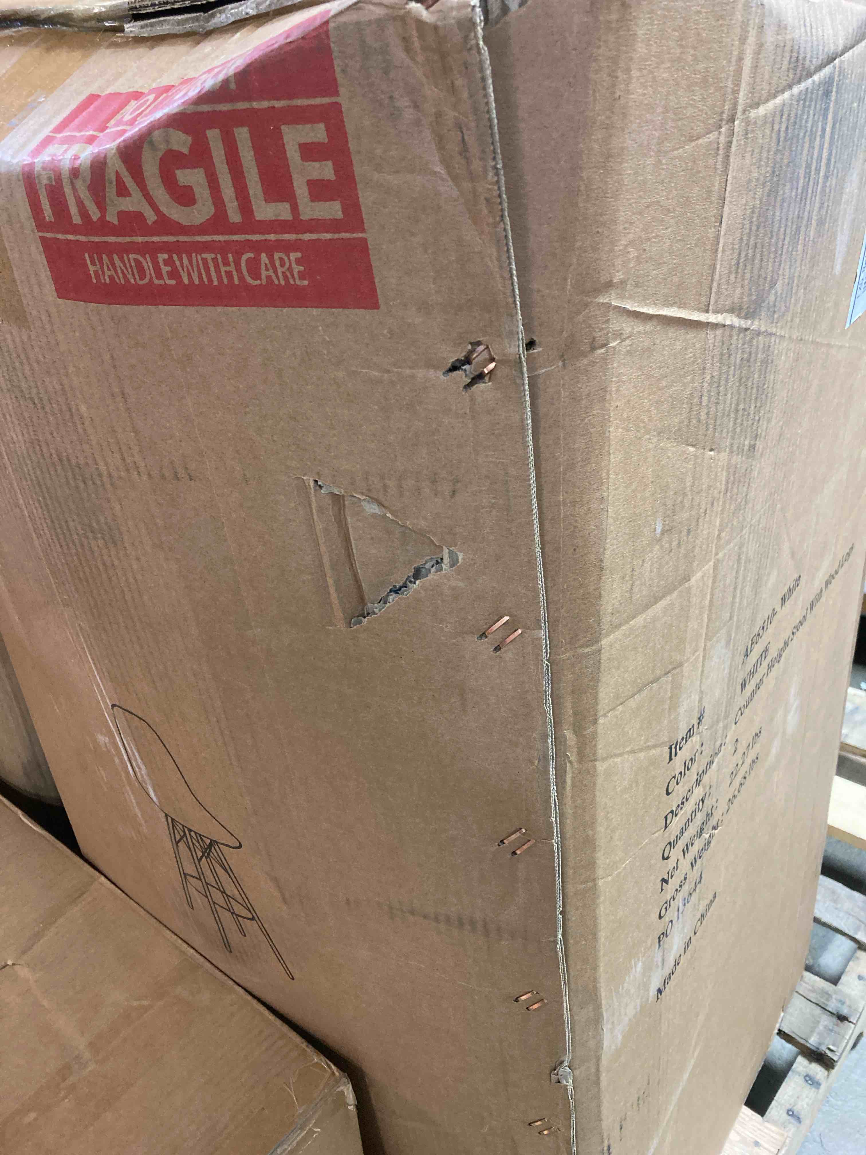 https://s3.amazonaws.com/lotting-images-prod/phillipi/YEL5920781_1716470410084.jpeg