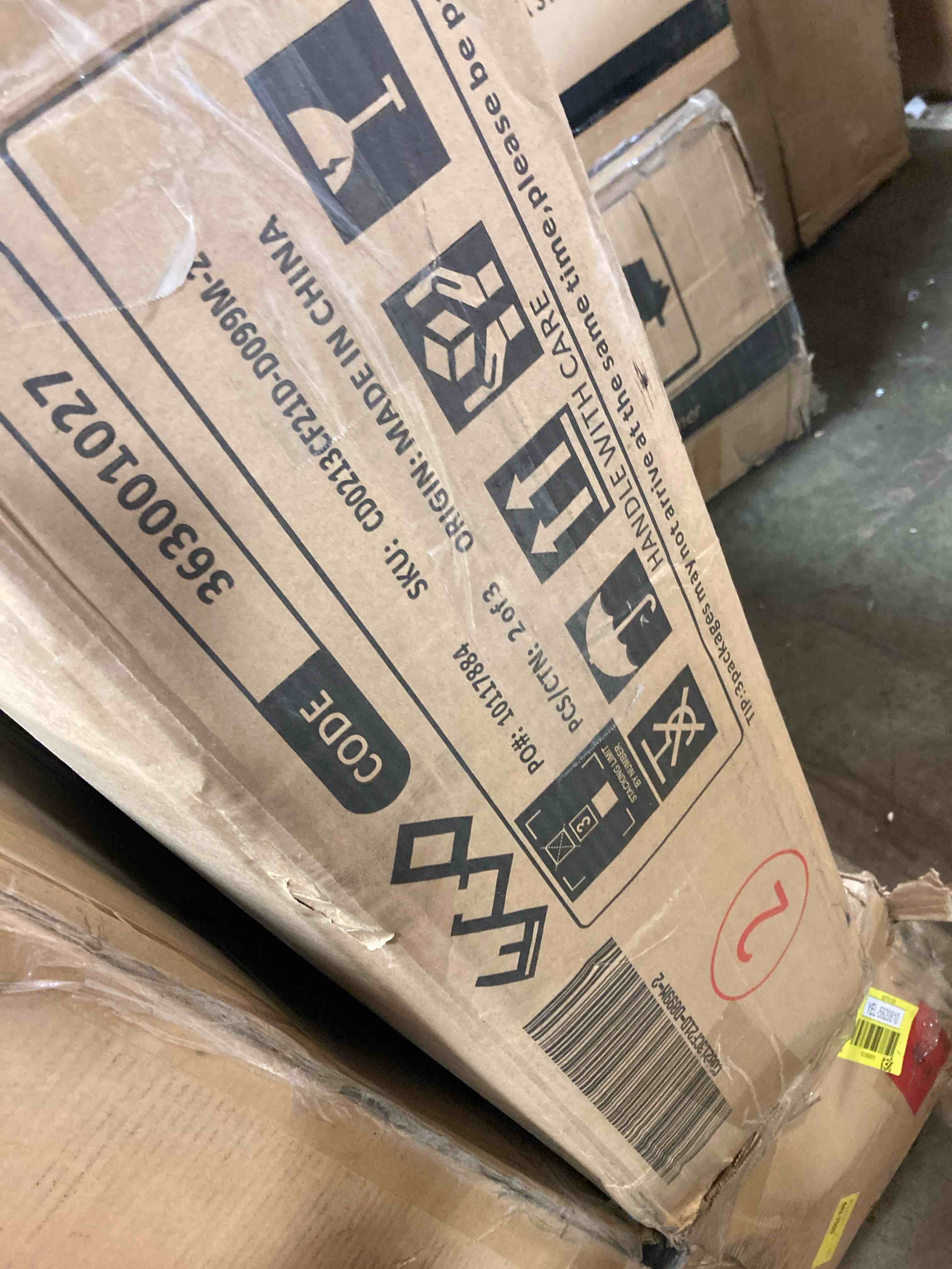 https://s3.amazonaws.com/lotting-images-prod/phillipi/YEL5920809_1716395766113.jpeg