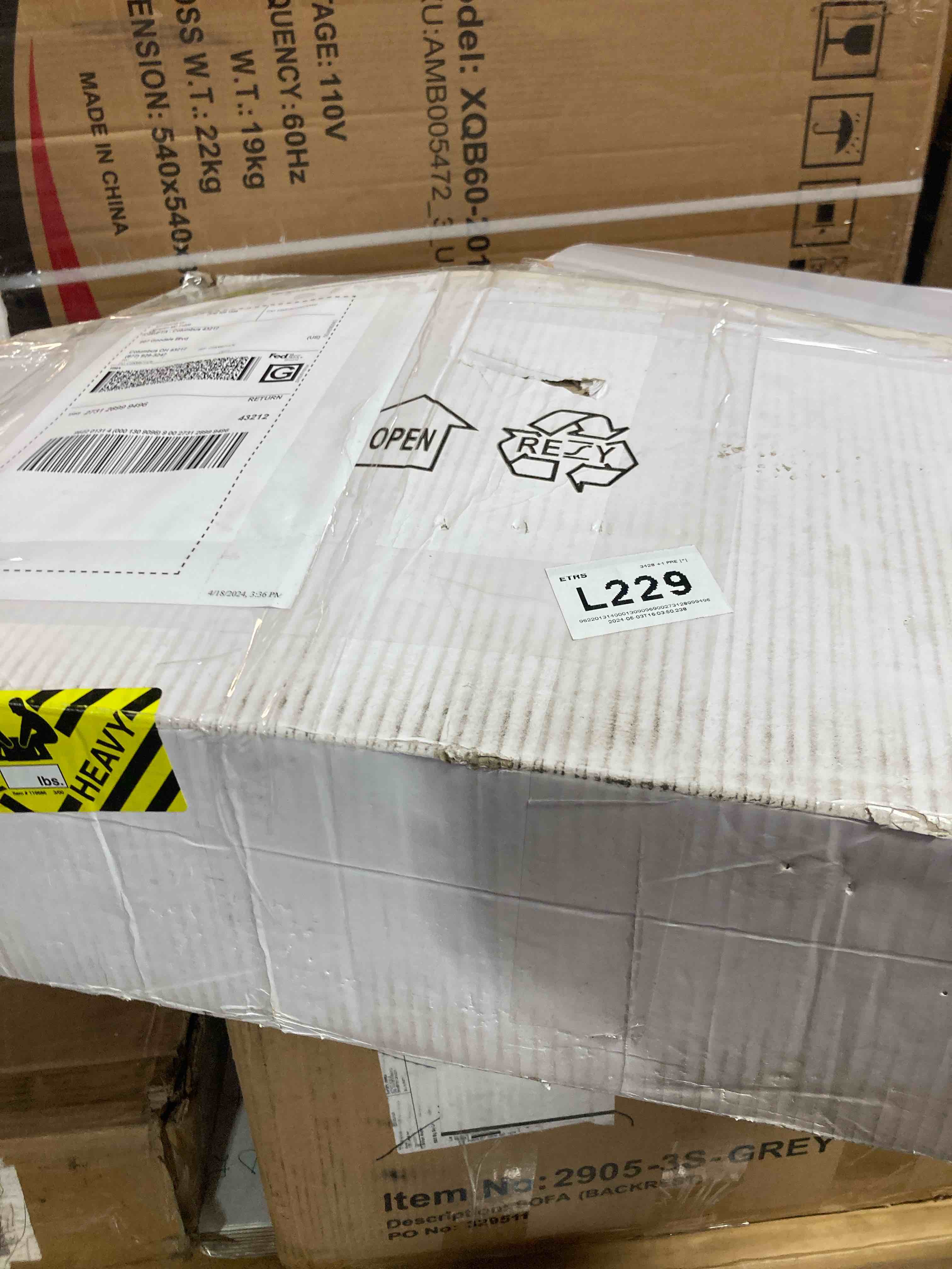 https://s3.amazonaws.com/lotting-images-prod/phillipi/YEL5920939_1716908524157.jpeg