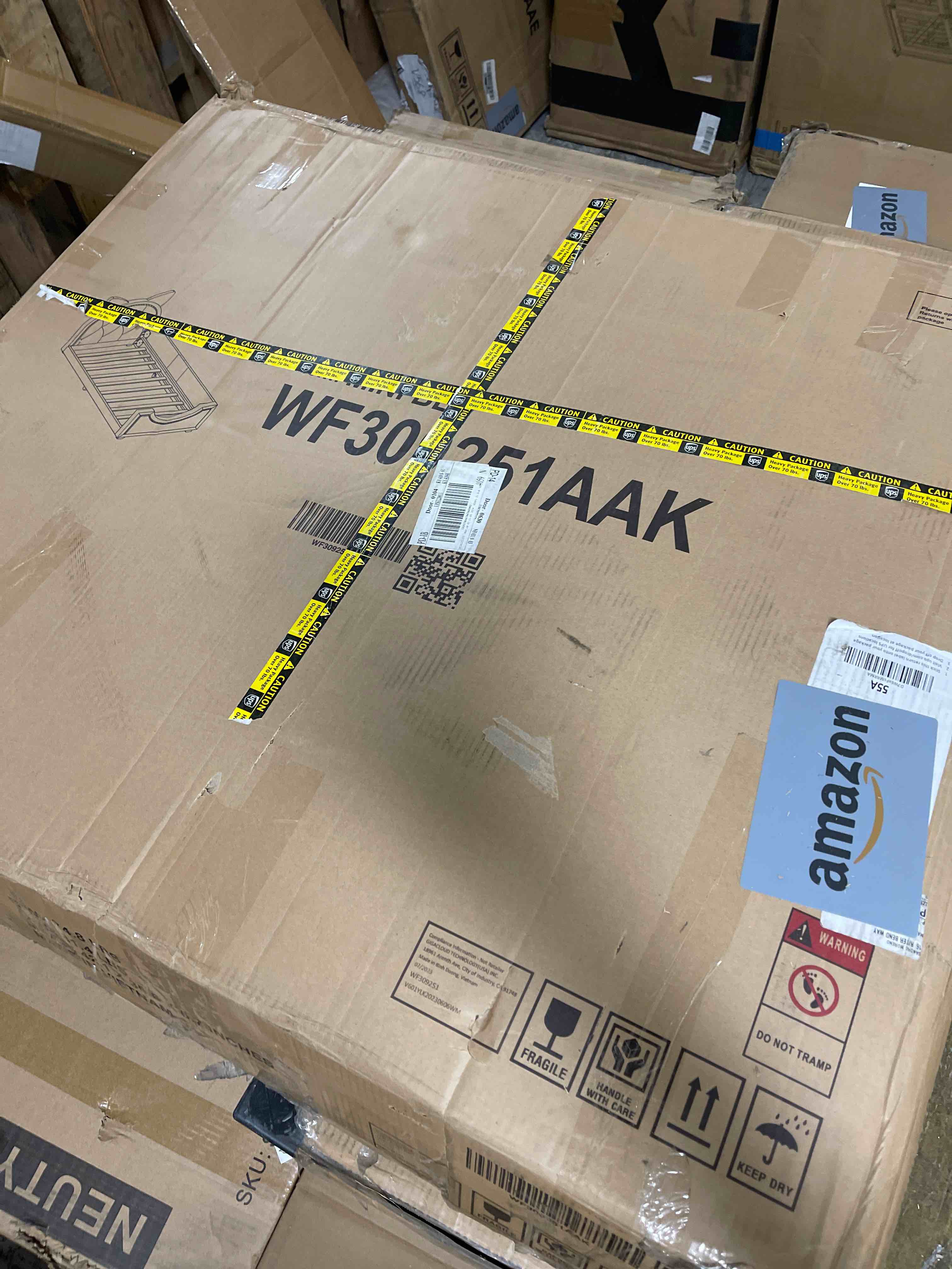 https://s3.amazonaws.com/lotting-images-prod/phillipi/YEL5921854_1712851747064.jpeg