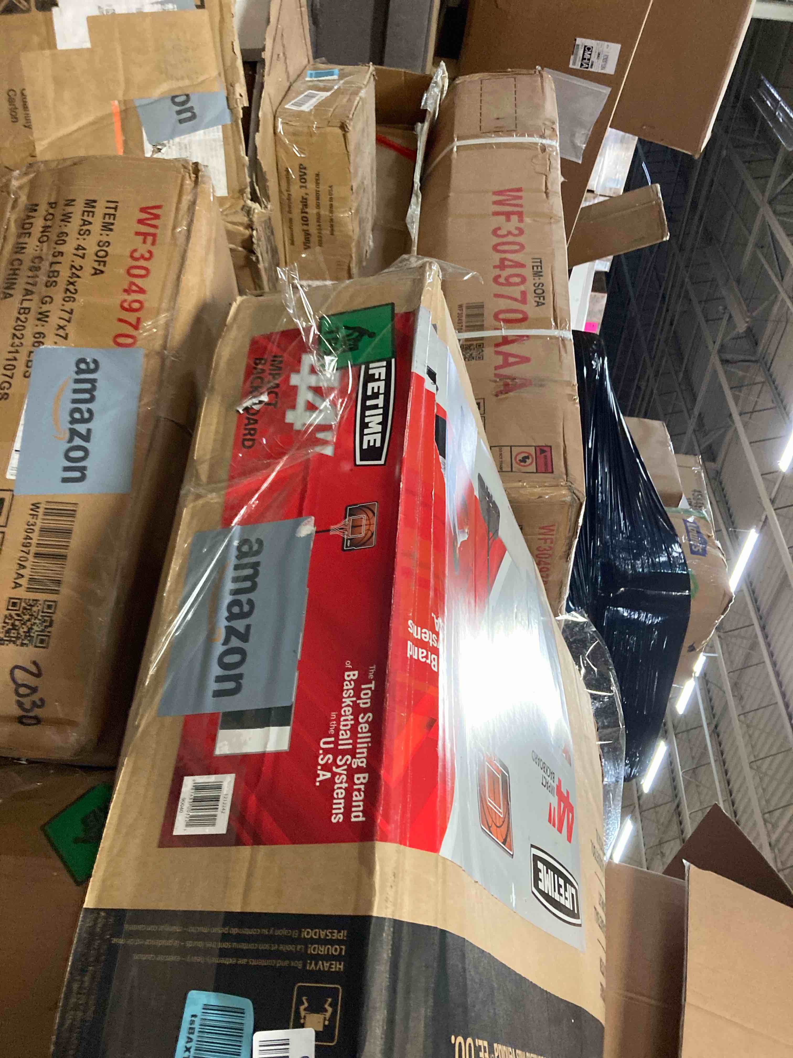 https://s3.amazonaws.com/lotting-images-prod/phillipi/YEL5922025_1712875081668.jpeg