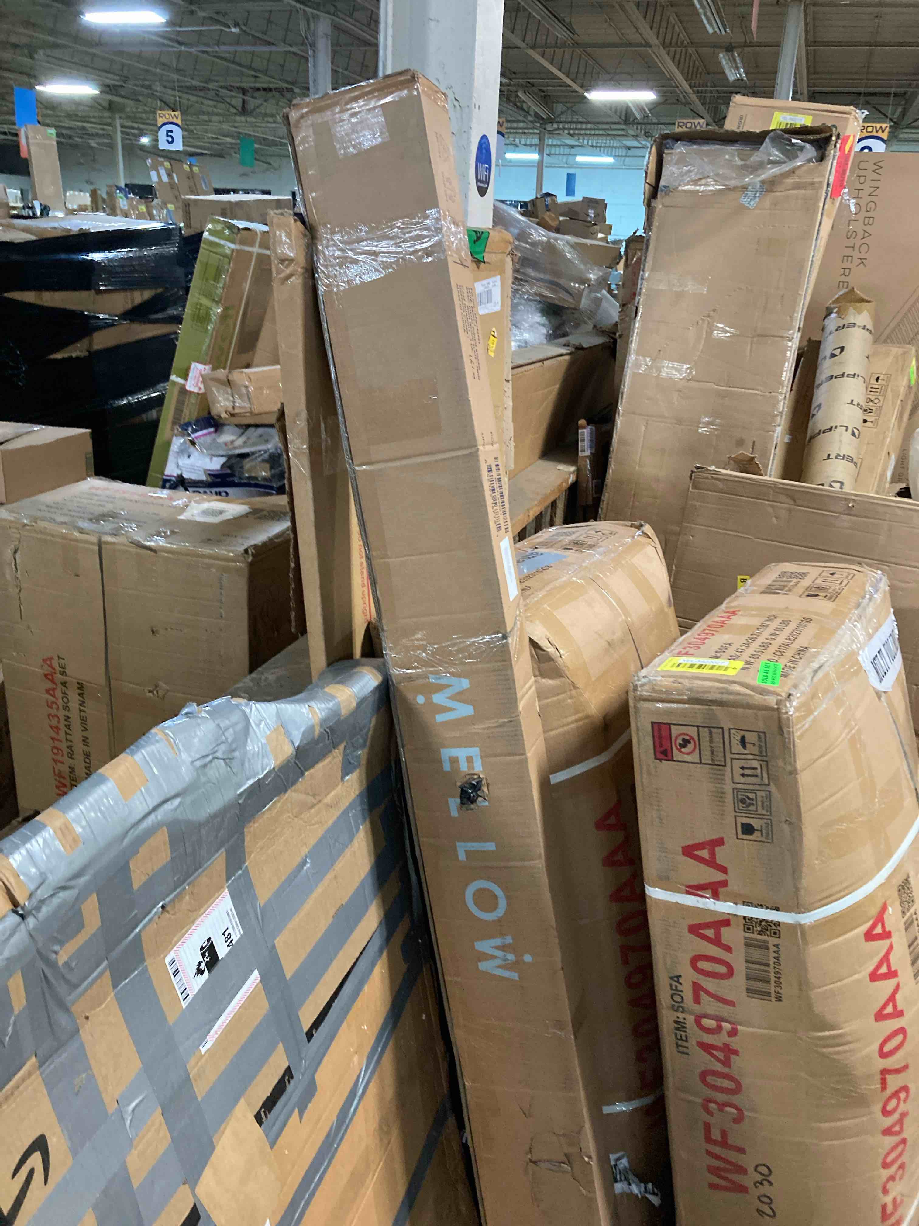 https://s3.amazonaws.com/lotting-images-prod/phillipi/YEL5922030_1712936383025.jpeg