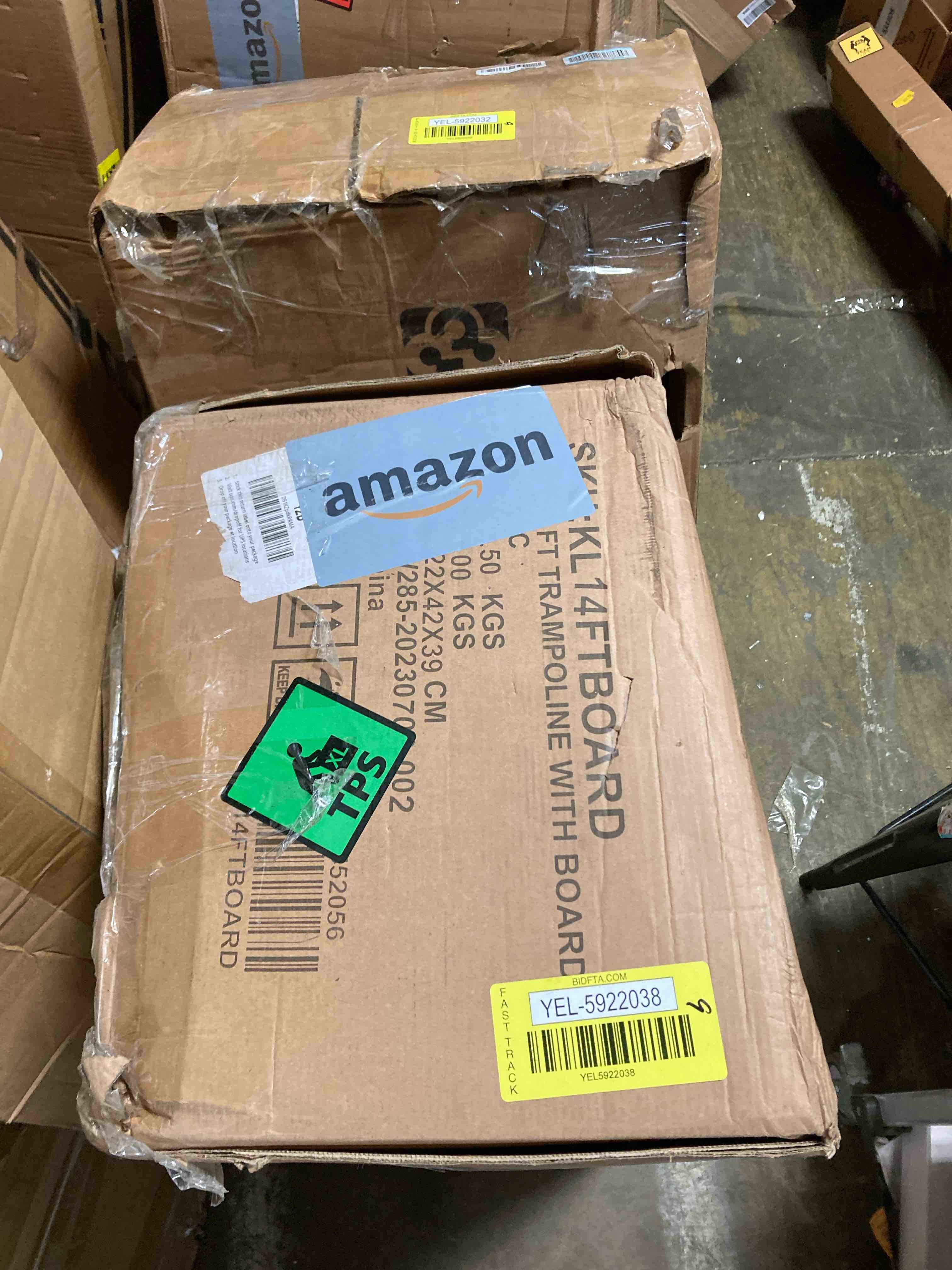https://s3.amazonaws.com/lotting-images-prod/phillipi/YEL5922038_1712937837511.jpeg