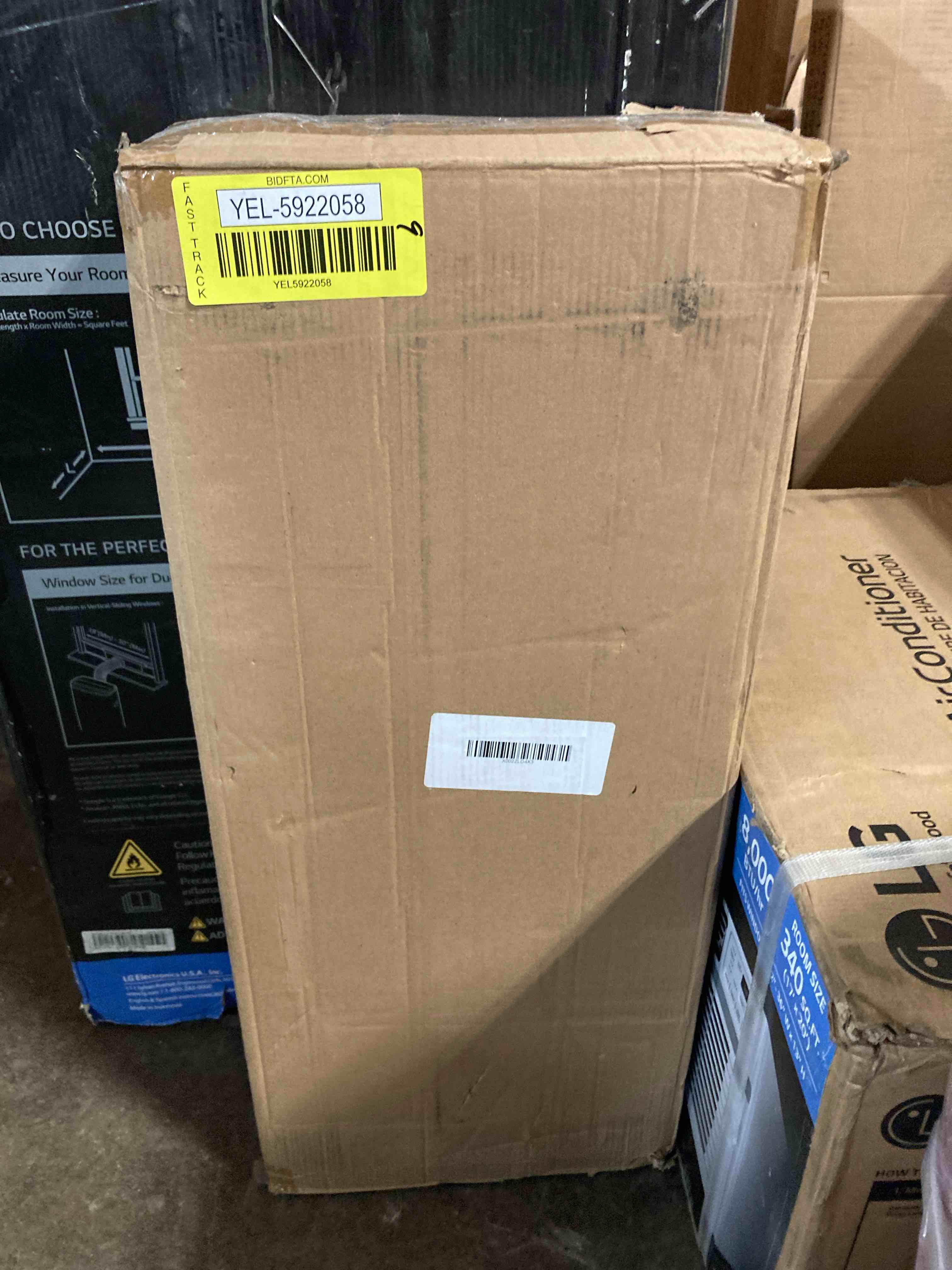 https://s3.amazonaws.com/lotting-images-prod/phillipi/YEL5922058_1712942723726.jpeg
