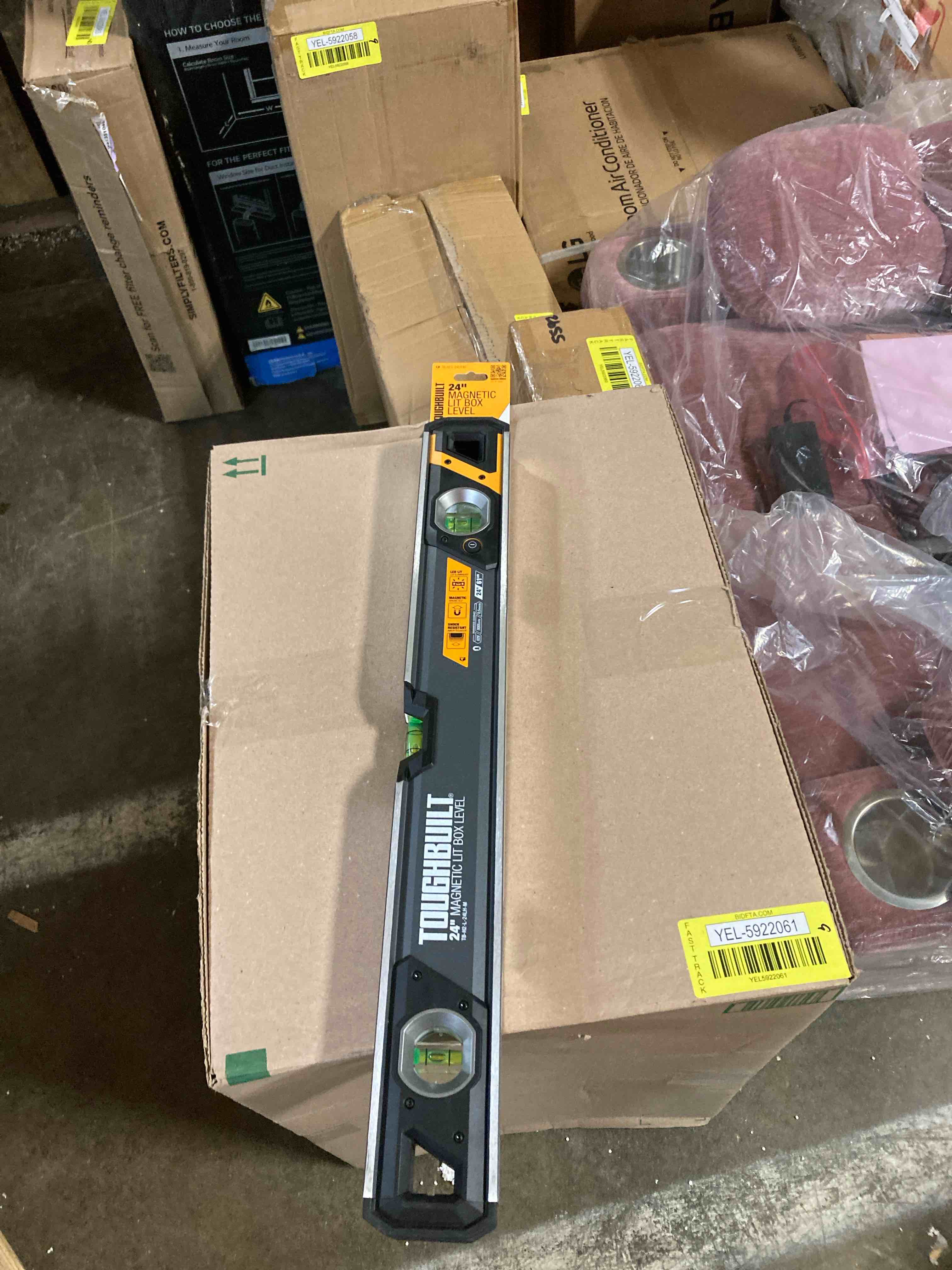 https://s3.amazonaws.com/lotting-images-prod/phillipi/YEL5922064_1712943414919.jpeg