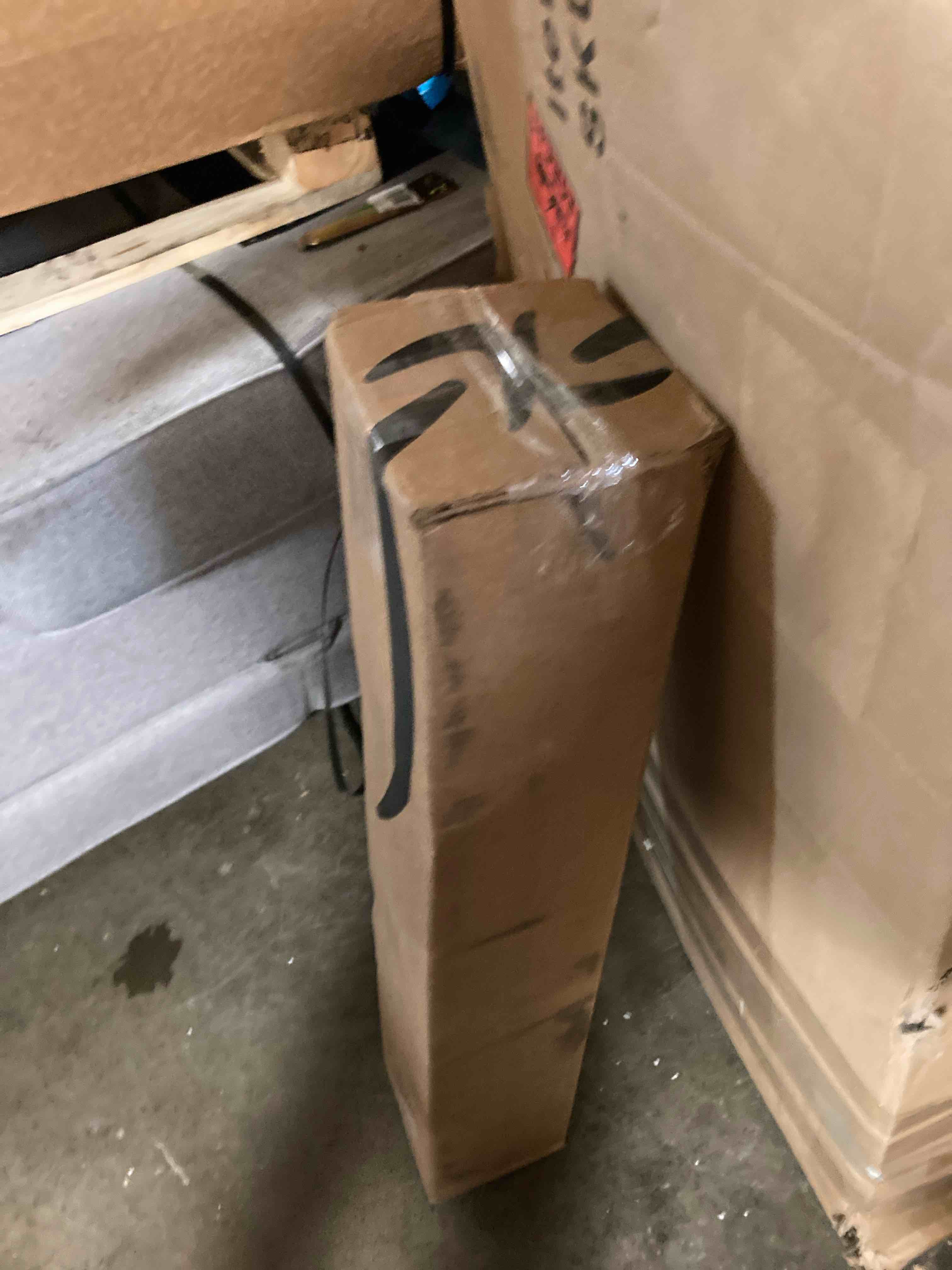 https://s3.amazonaws.com/lotting-images-prod/phillipi/YEL5922064_1712943456538.jpeg