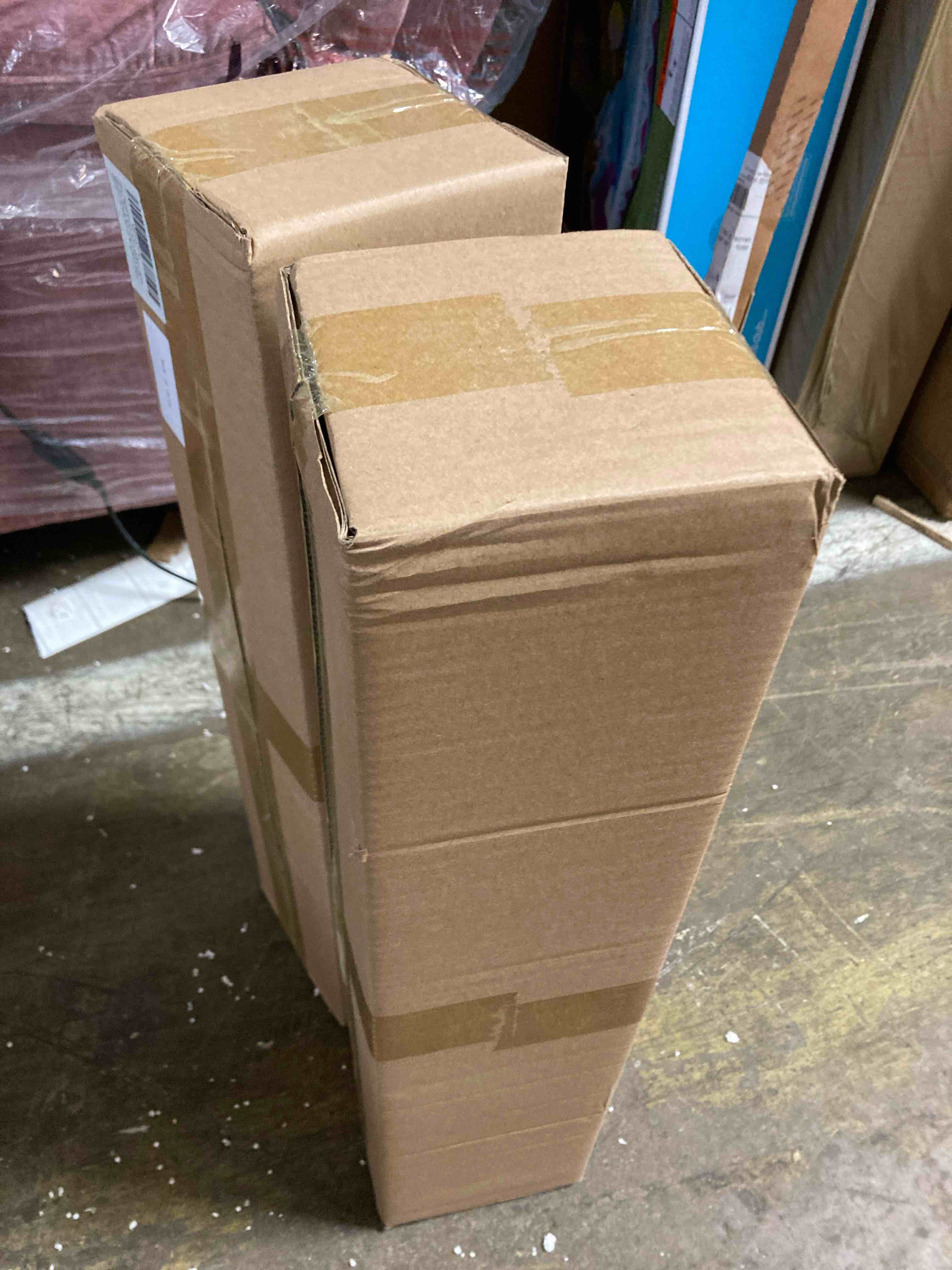 https://s3.amazonaws.com/lotting-images-prod/phillipi/YEL5922078_1712946265107.jpeg