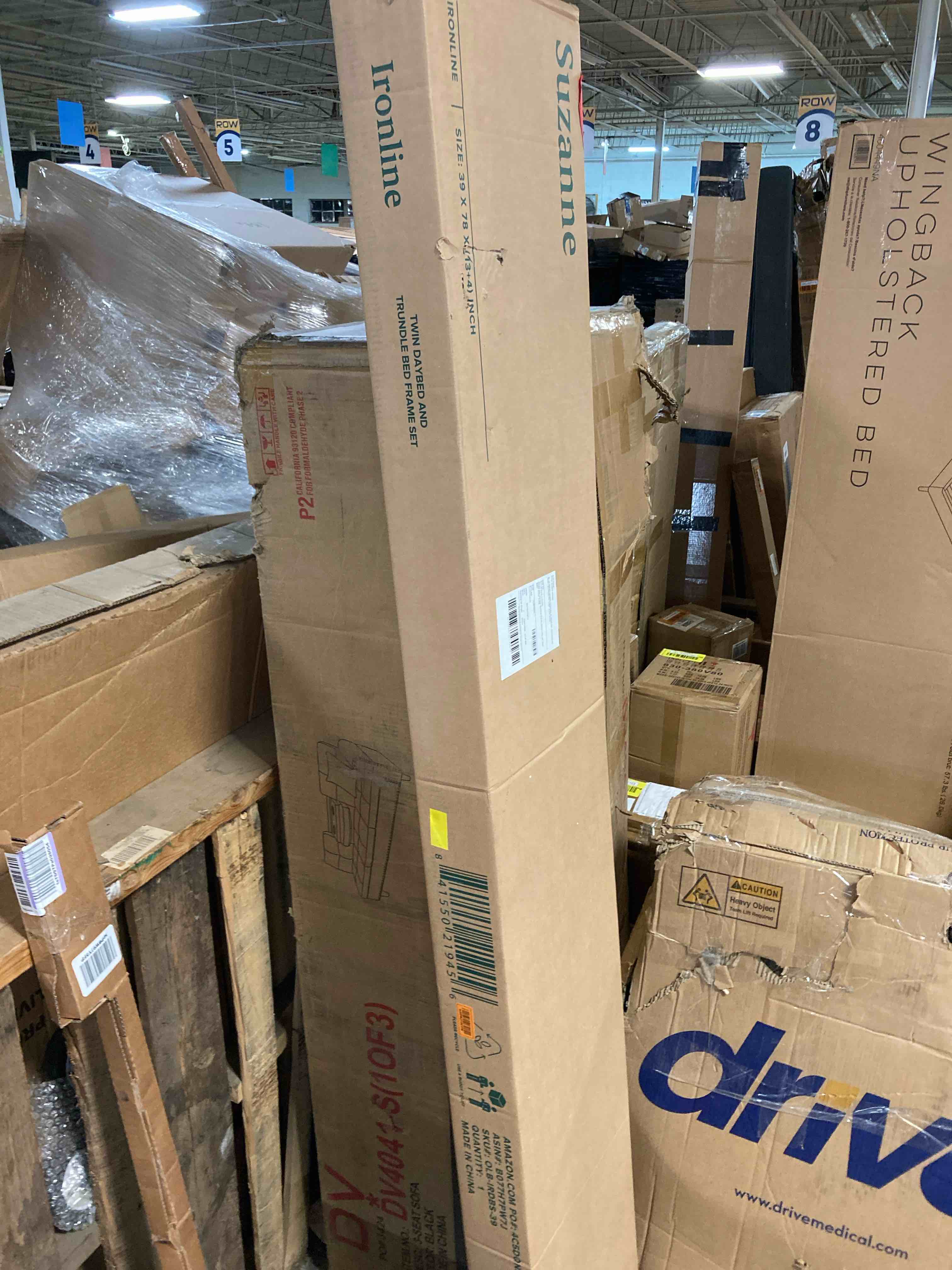 https://s3.amazonaws.com/lotting-images-prod/phillipi/YEL5922111_1712873087926.jpeg