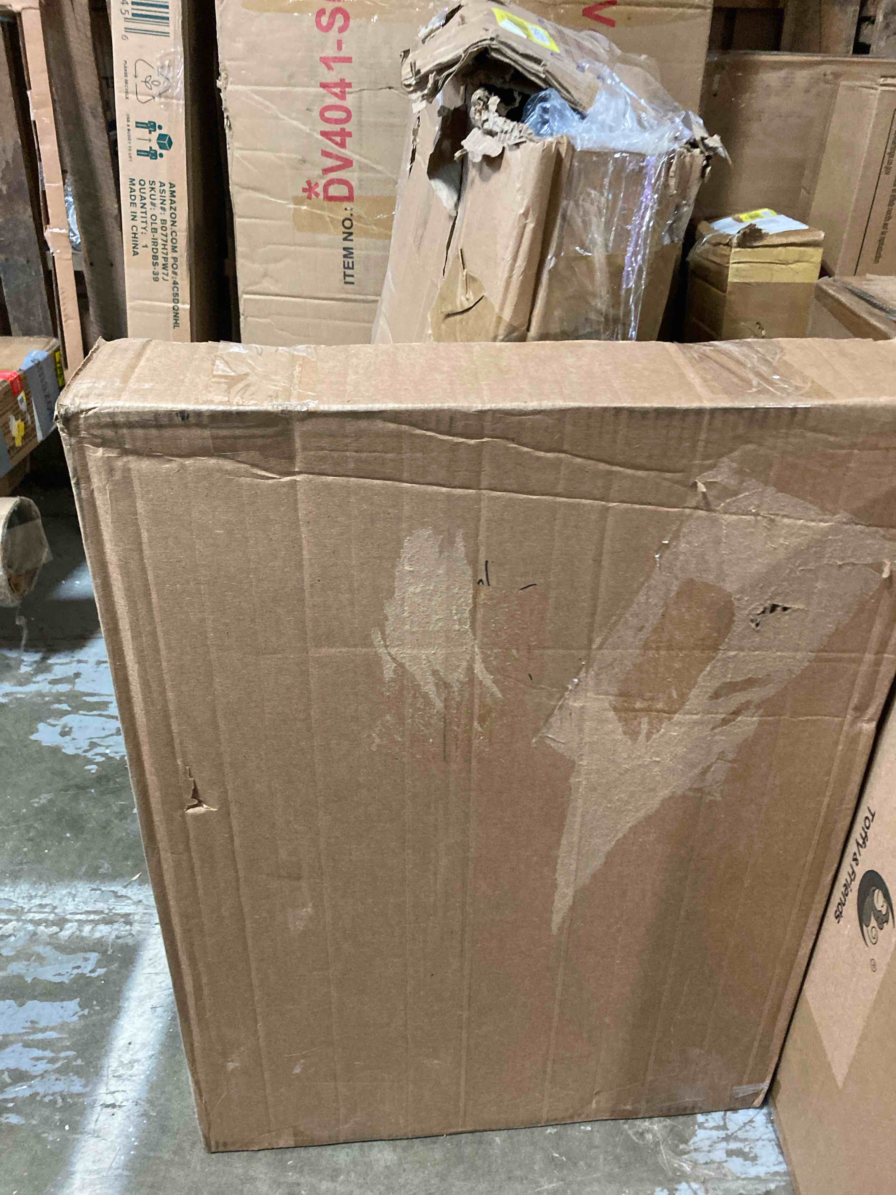 https://s3.amazonaws.com/lotting-images-prod/phillipi/YEL5922112_1712873242994.jpeg