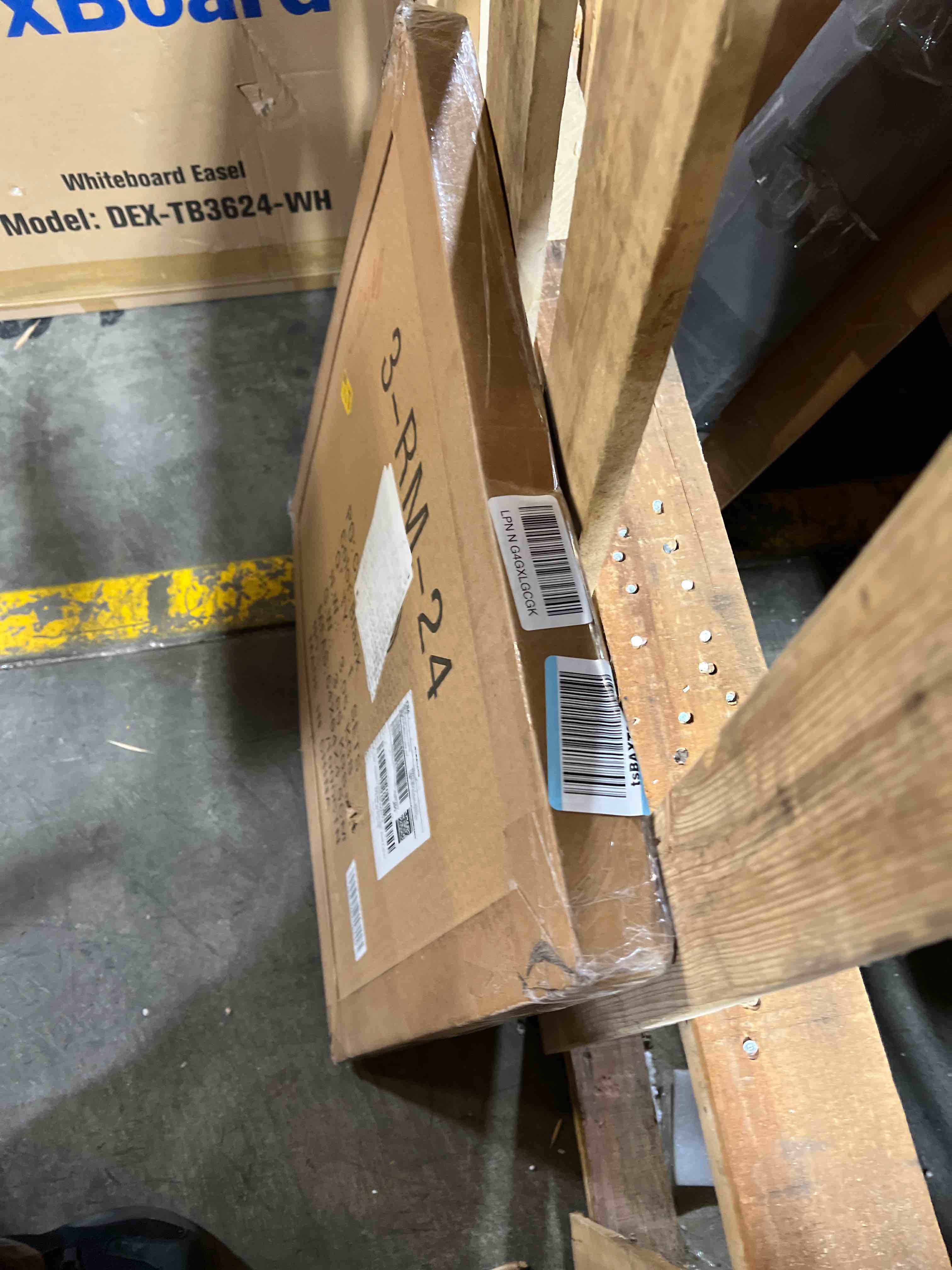 https://s3.amazonaws.com/lotting-images-prod/phillipi/YEL5922784_1731607647629.jpeg