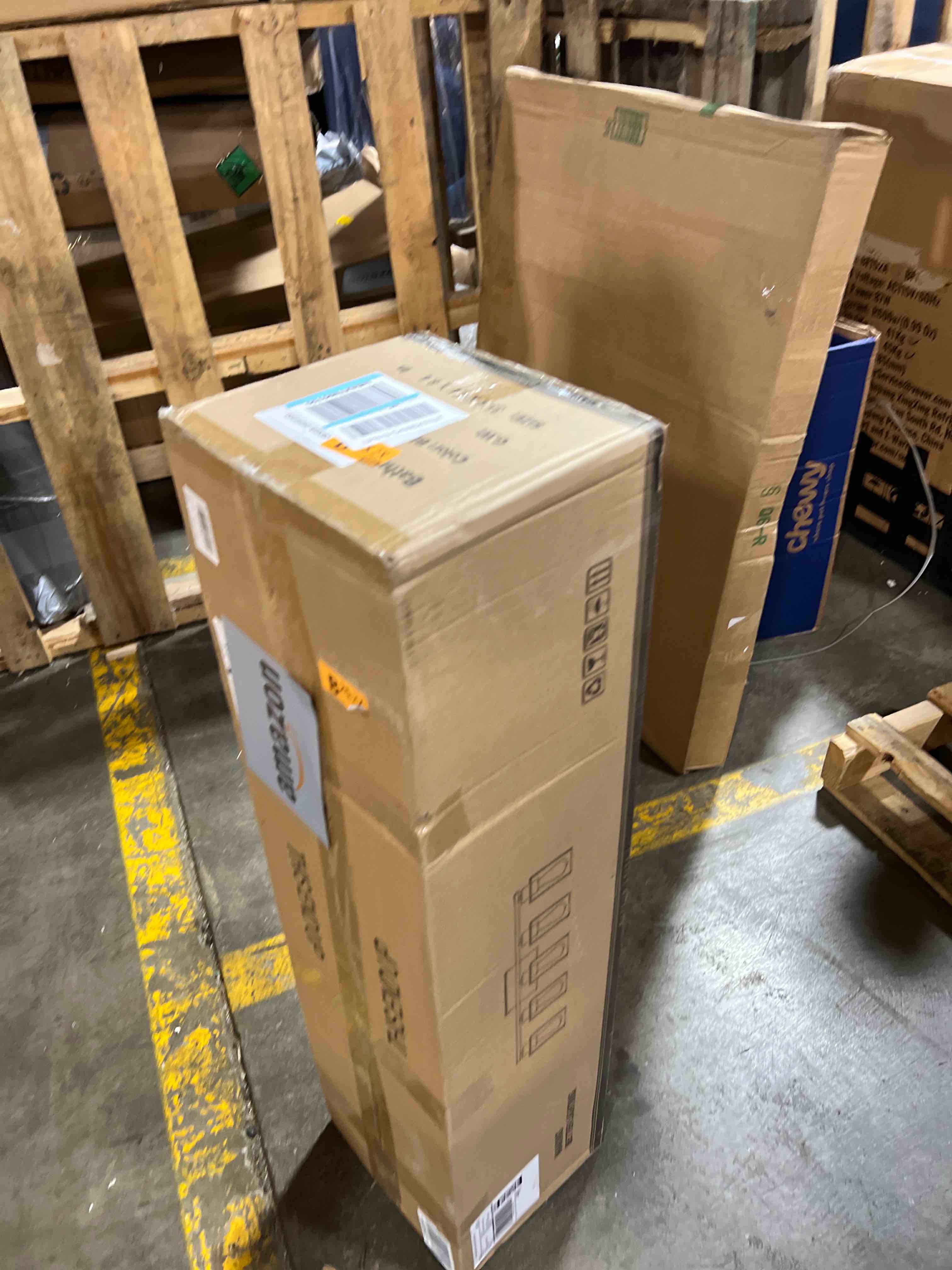 https://s3.amazonaws.com/lotting-images-prod/phillipi/YEL5922790_1731608355878.jpeg