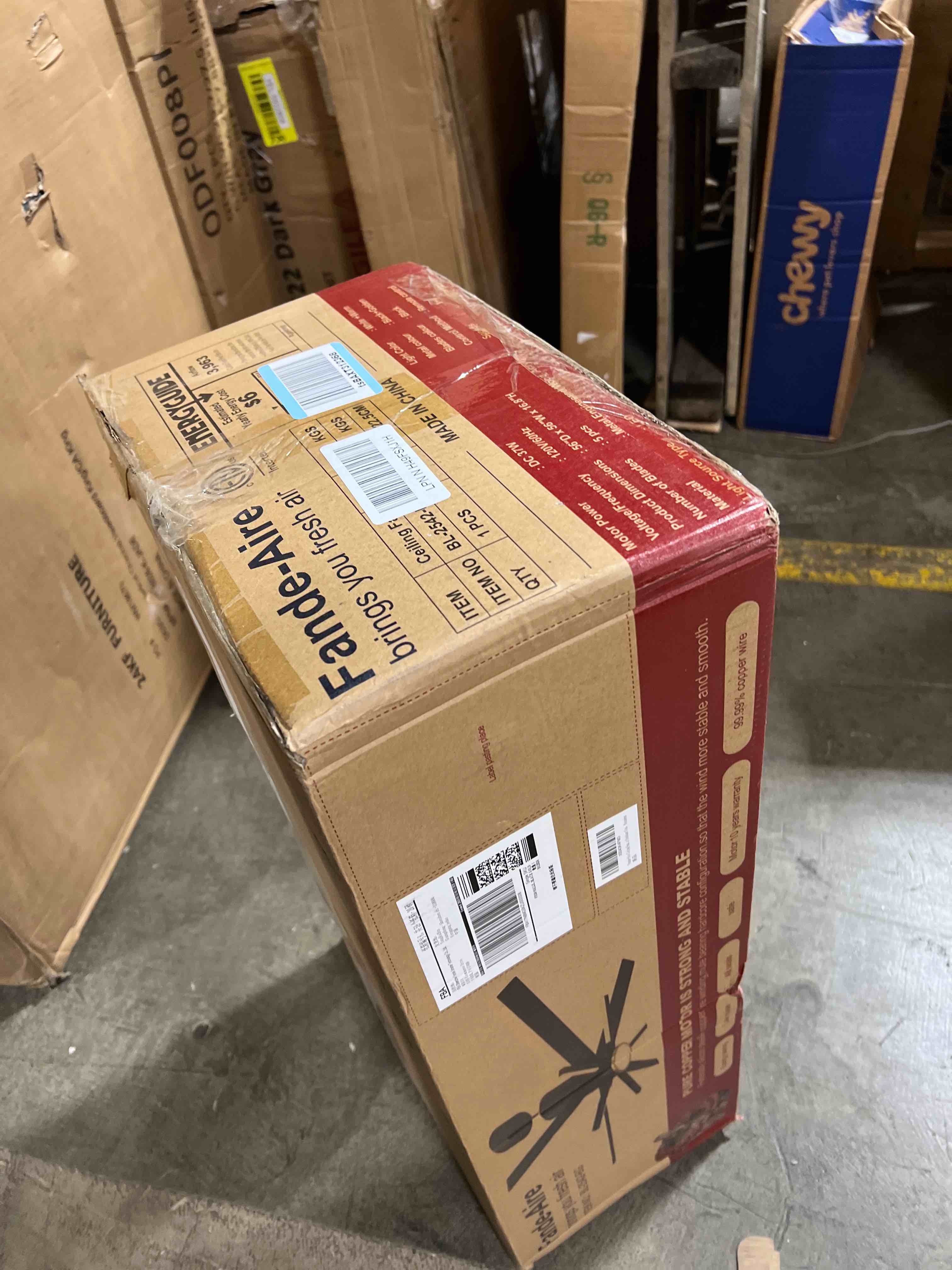 https://s3.amazonaws.com/lotting-images-prod/phillipi/YEL5922825_1731613223784.jpeg