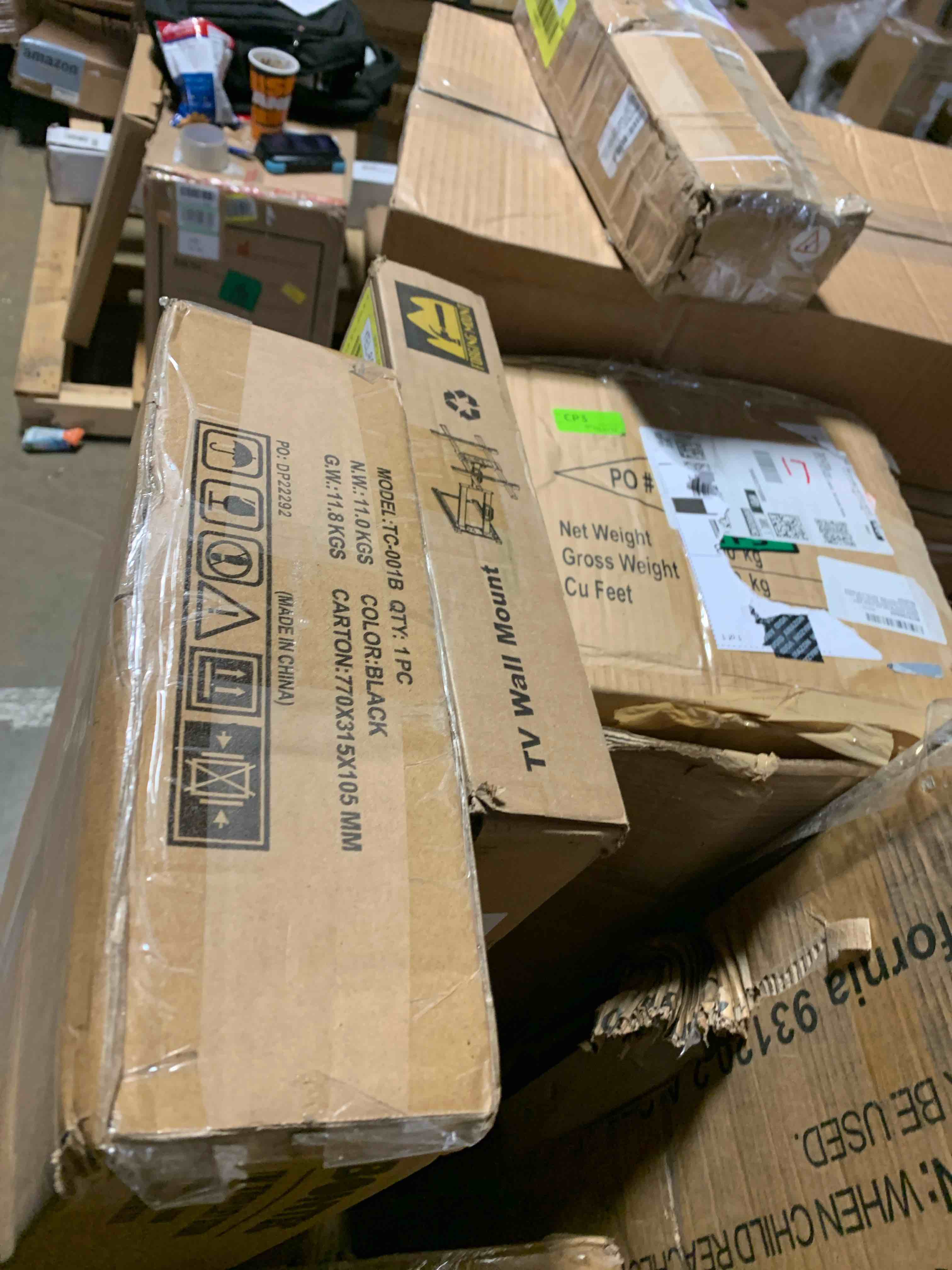 https://s3.amazonaws.com/lotting-images-prod/phillipi/YEL6032355_1709671723304.jpeg