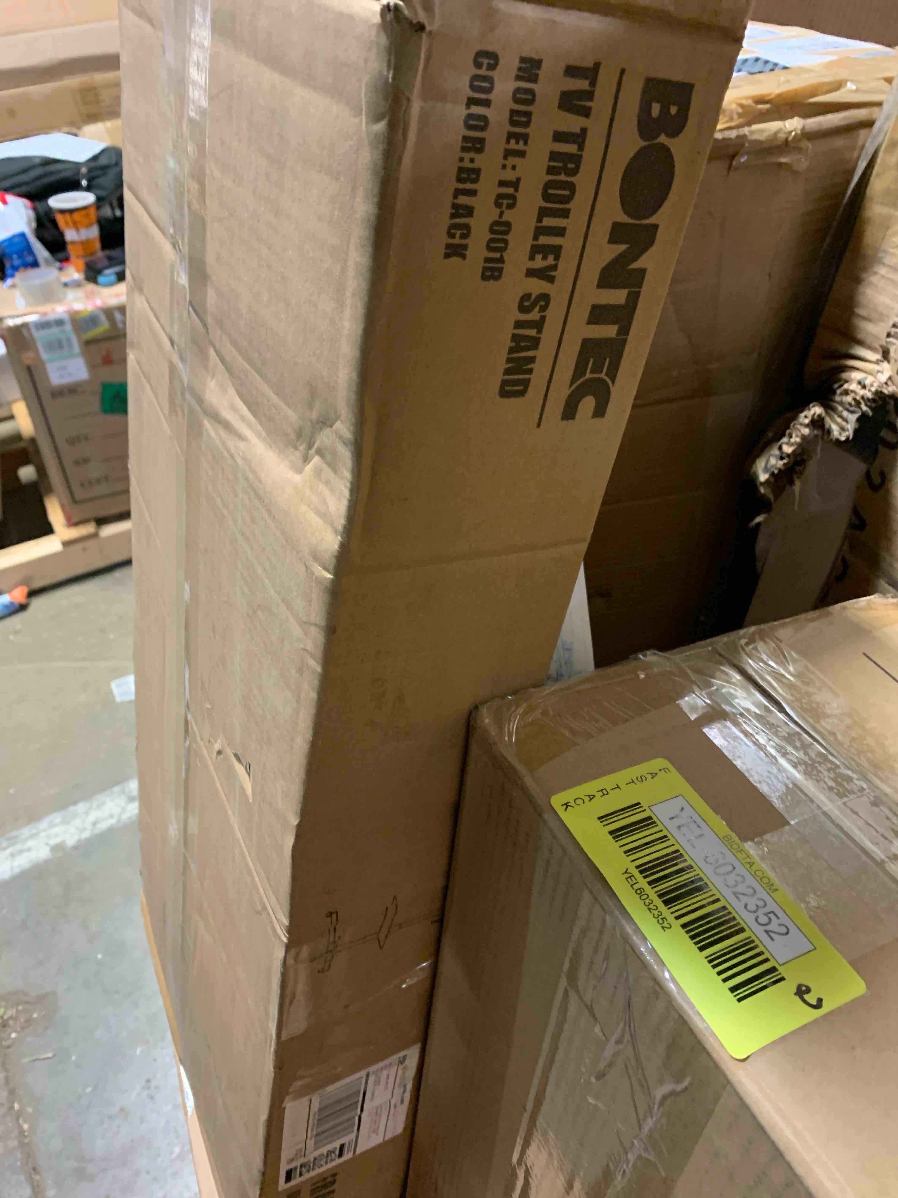 https://s3.amazonaws.com/lotting-images-prod/phillipi/YEL6032355_1709671725928.jpeg