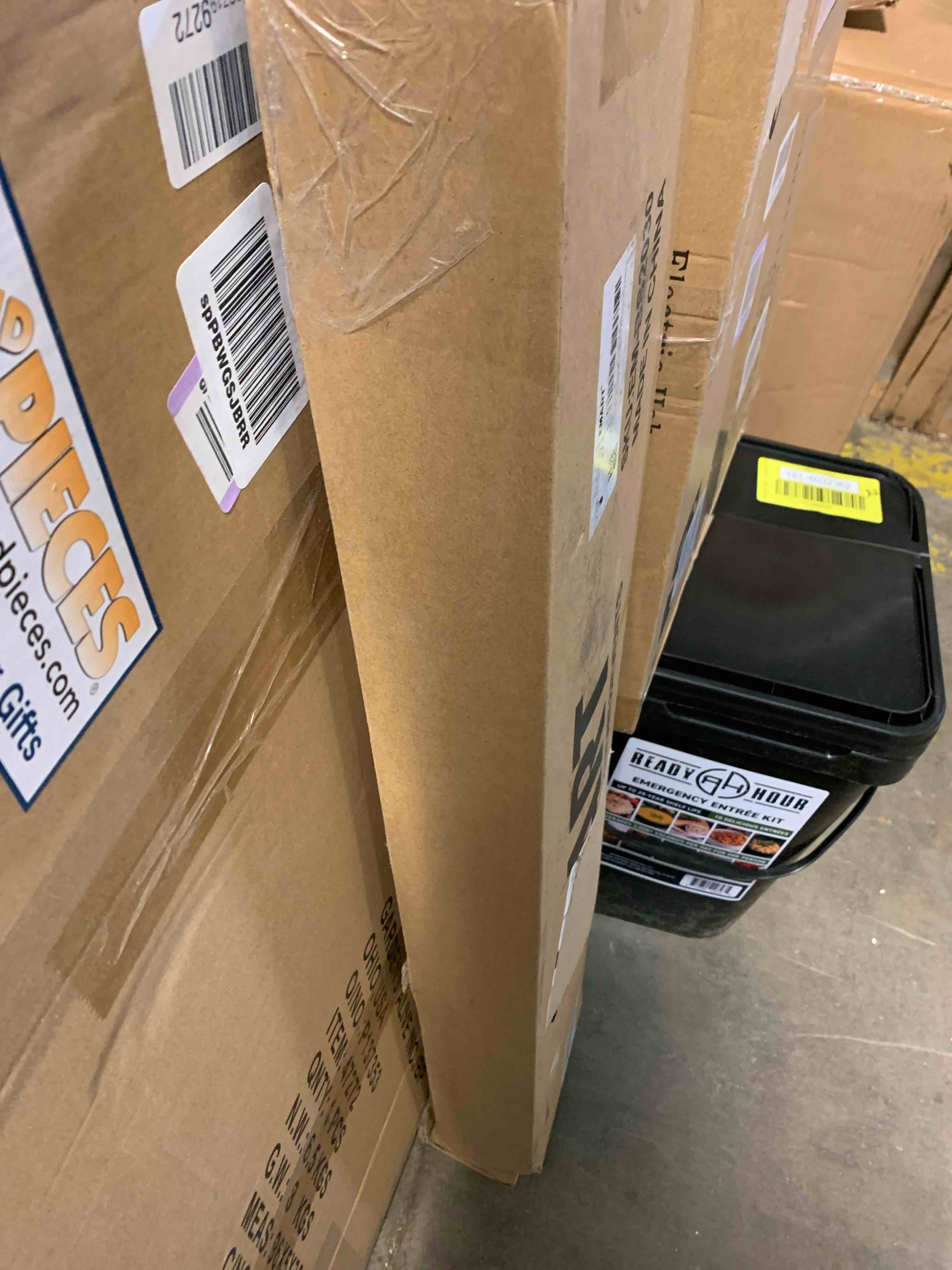 https://s3.amazonaws.com/lotting-images-prod/phillipi/YEL6032364_1709674725577.jpeg