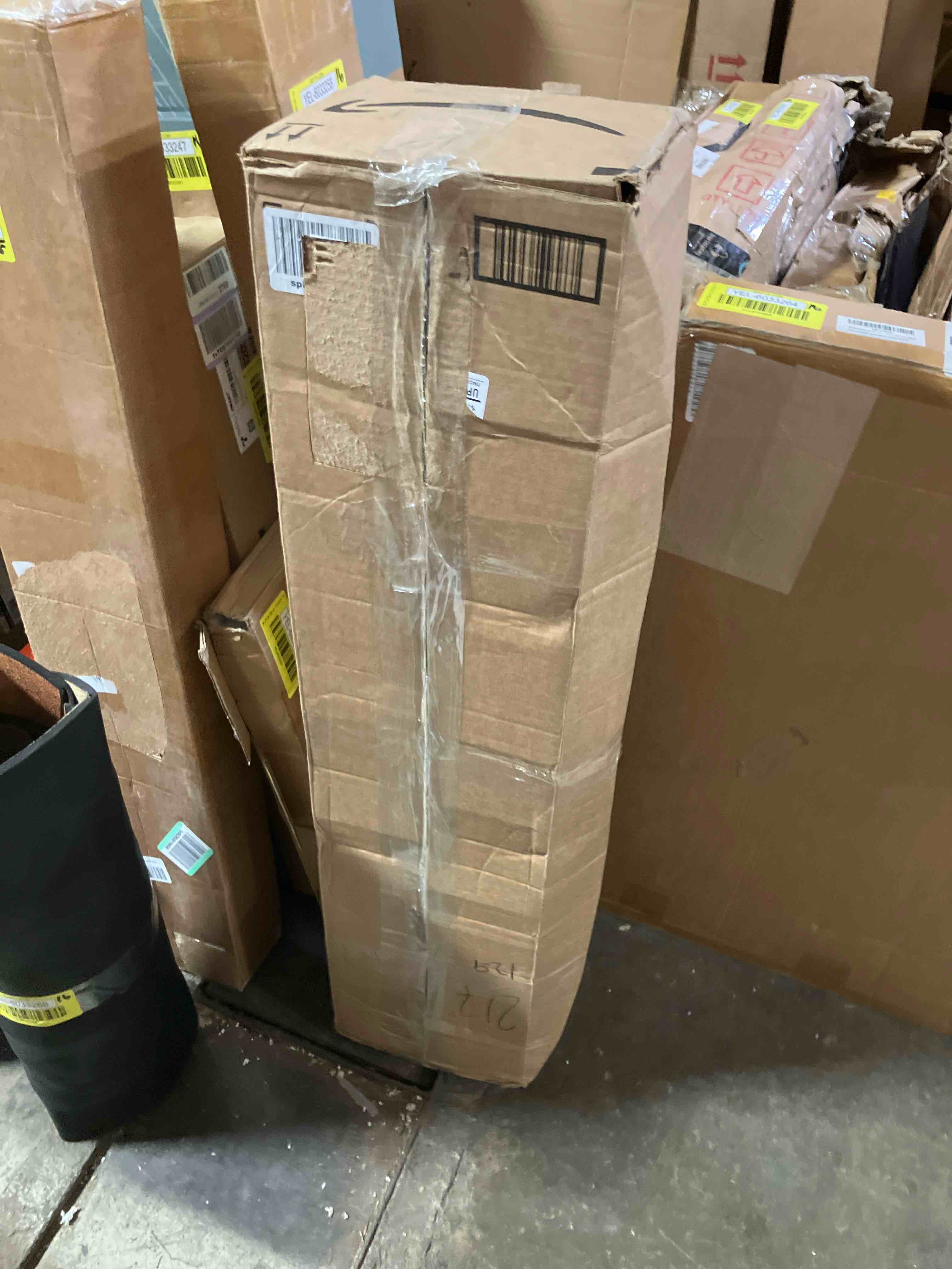 https://s3.amazonaws.com/lotting-images-prod/phillipi/YEL6033269_1710362394582.jpeg