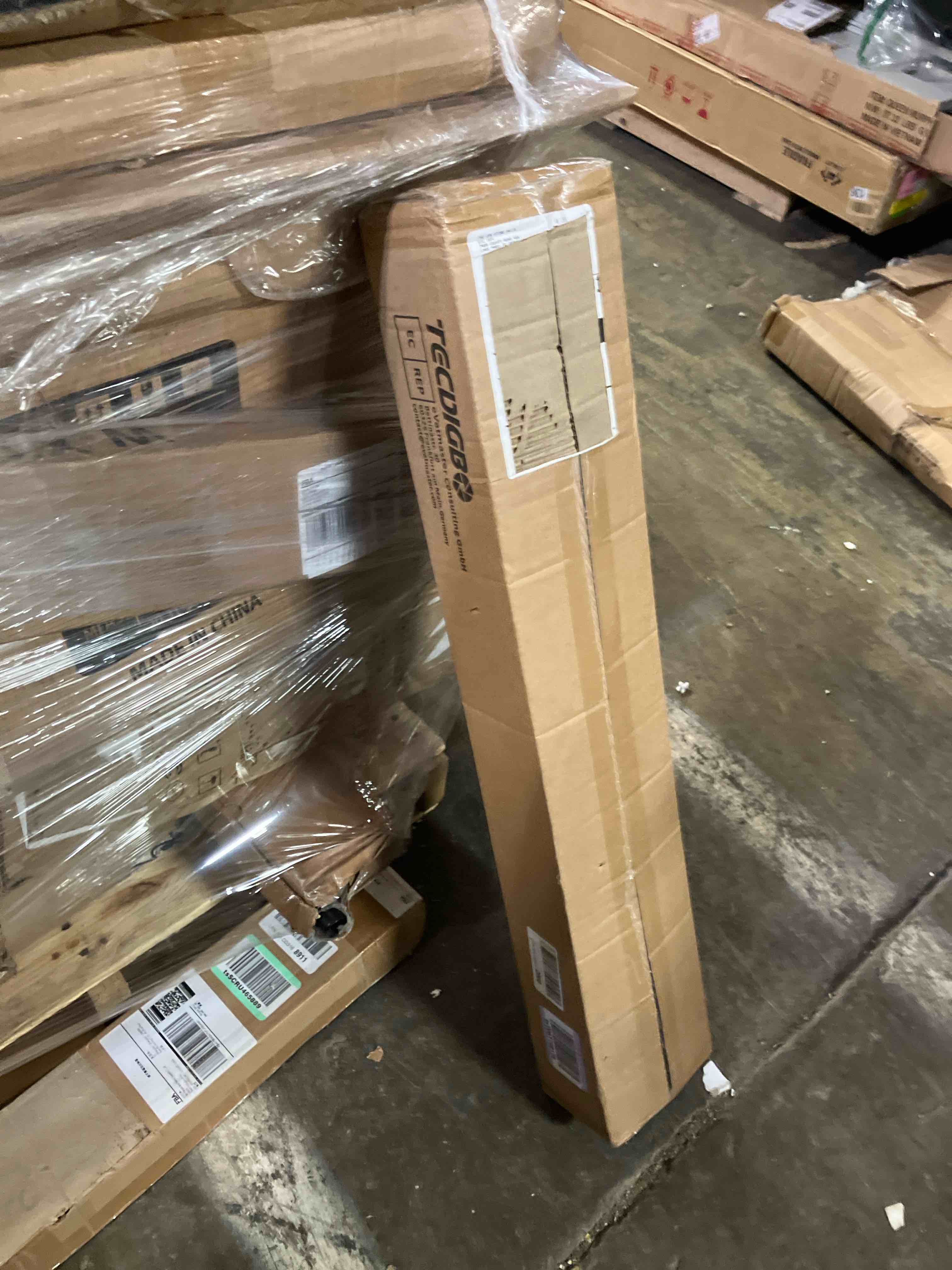 https://s3.amazonaws.com/lotting-images-prod/phillipi/YEL6033275_1710362999599.jpeg