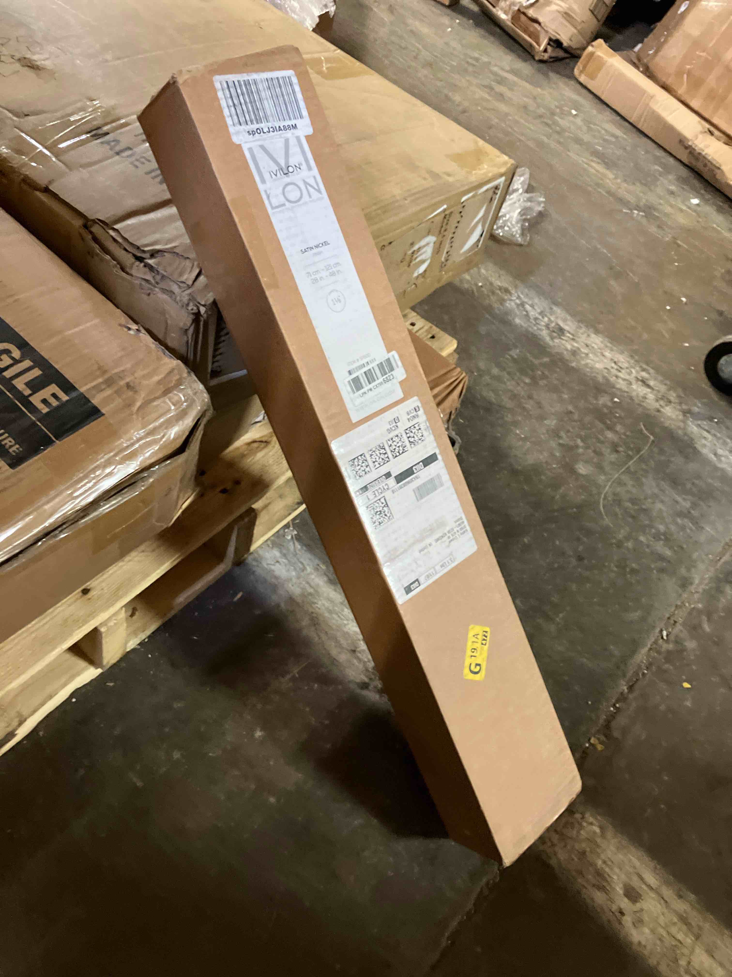 https://s3.amazonaws.com/lotting-images-prod/phillipi/YEL6033296_1710365091416.jpeg