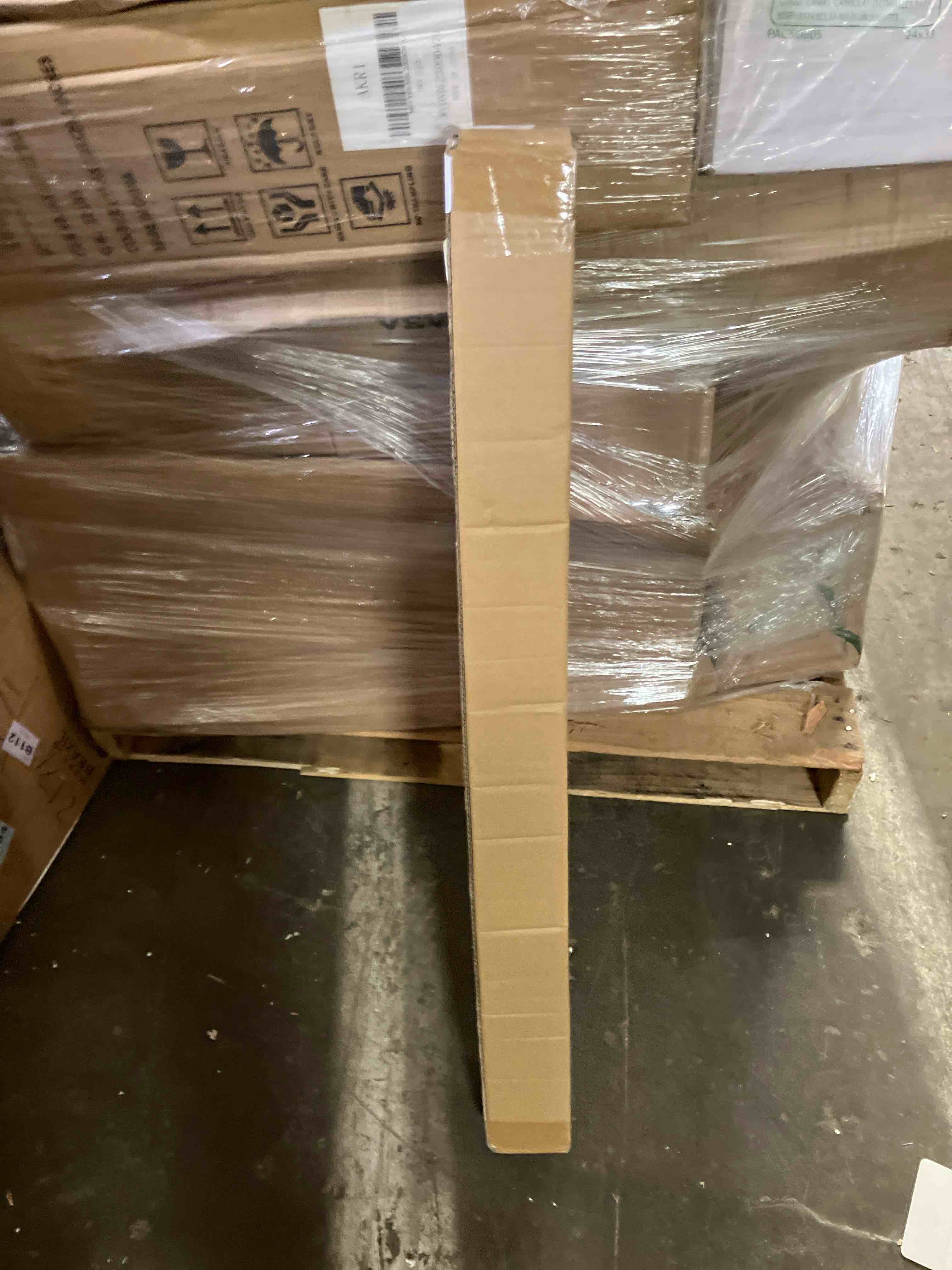 https://s3.amazonaws.com/lotting-images-prod/phillipi/YEL6033310_1710426456972.jpeg