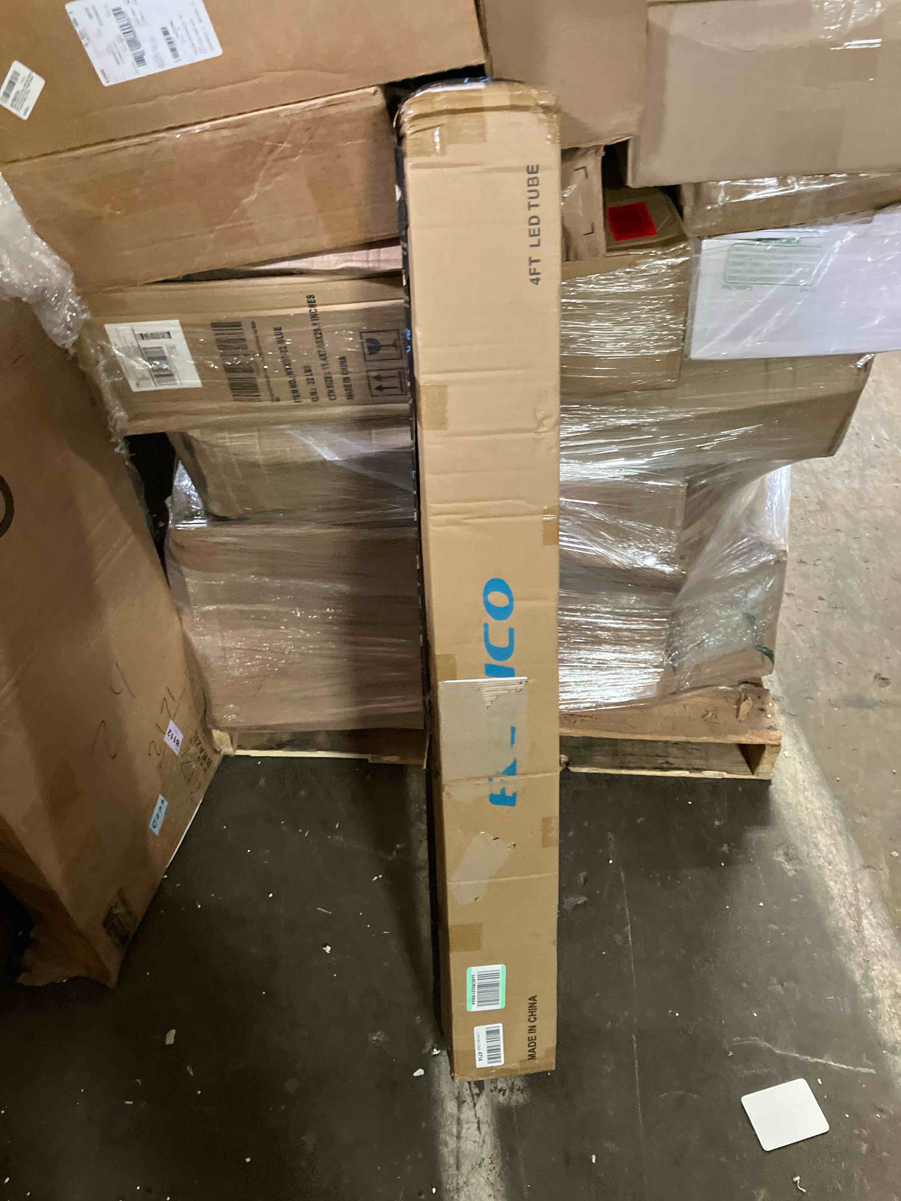https://s3.amazonaws.com/lotting-images-prod/phillipi/YEL6033311_1710426553609.jpeg