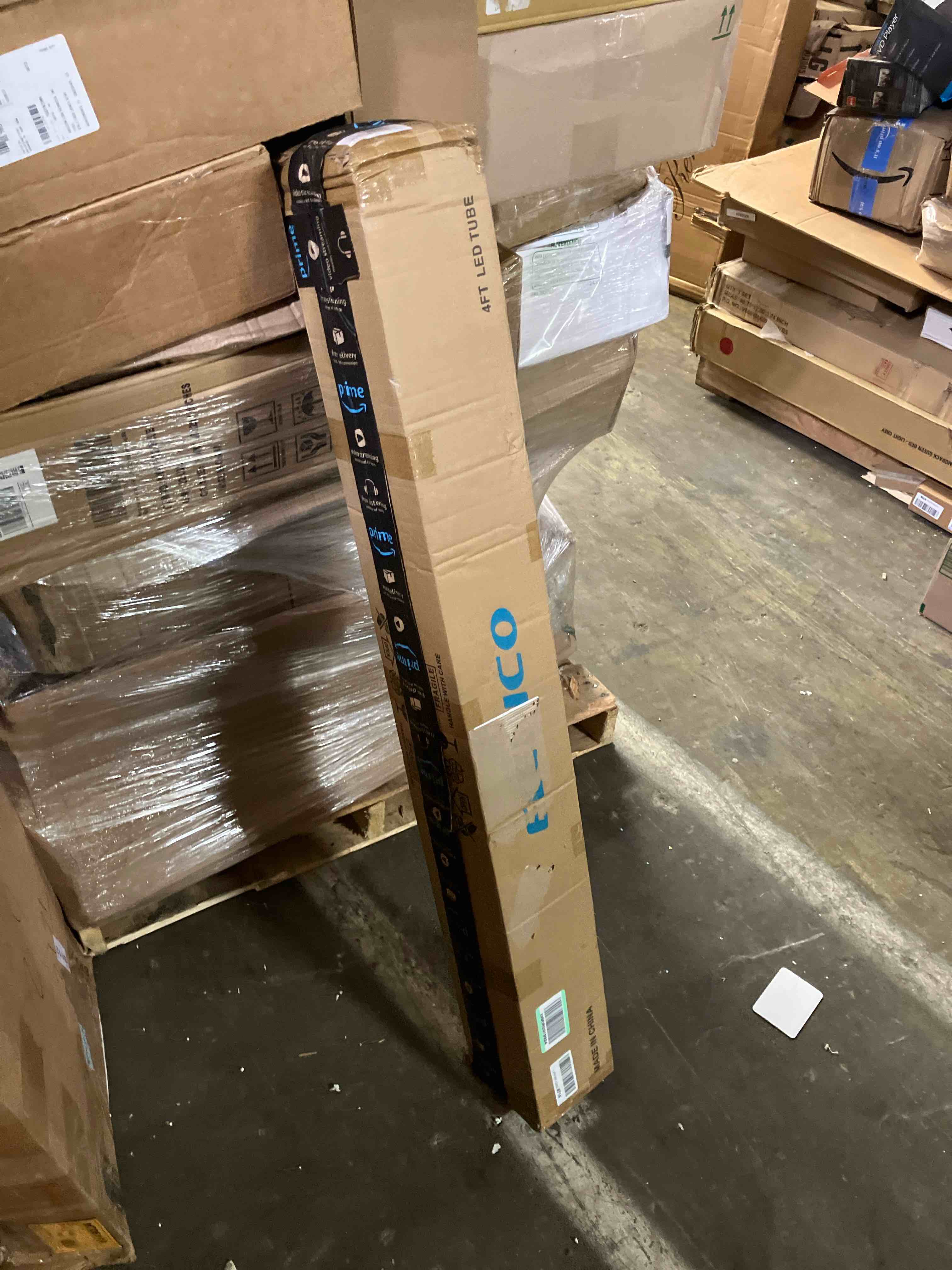 https://s3.amazonaws.com/lotting-images-prod/phillipi/YEL6033311_1710426556087.jpeg