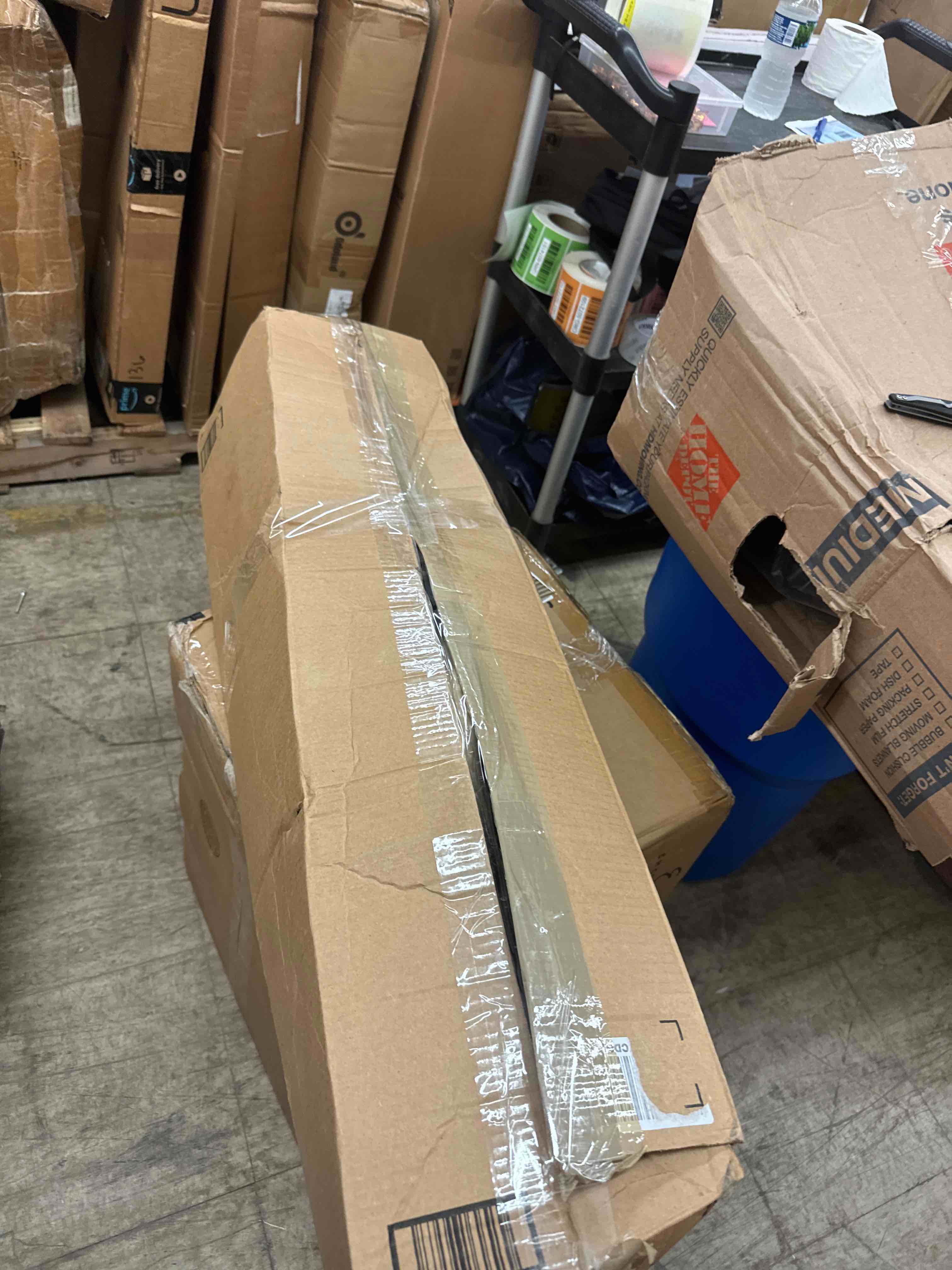 https://s3.amazonaws.com/lotting-images-prod/phillipi/YEL6033572_1722350032930.jpeg