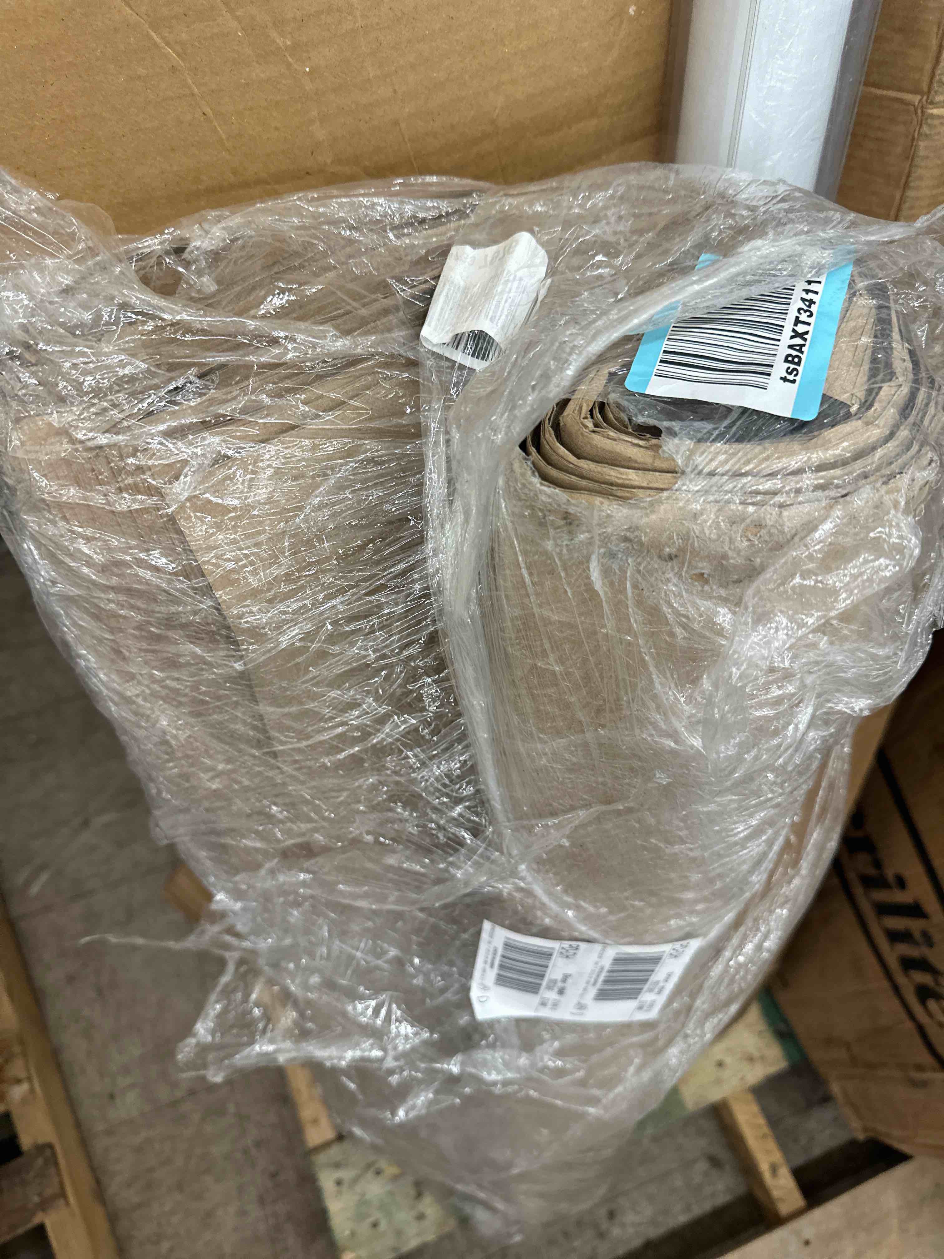 https://s3.amazonaws.com/lotting-images-prod/phillipi/YEL6033776_1723029671209.jpeg