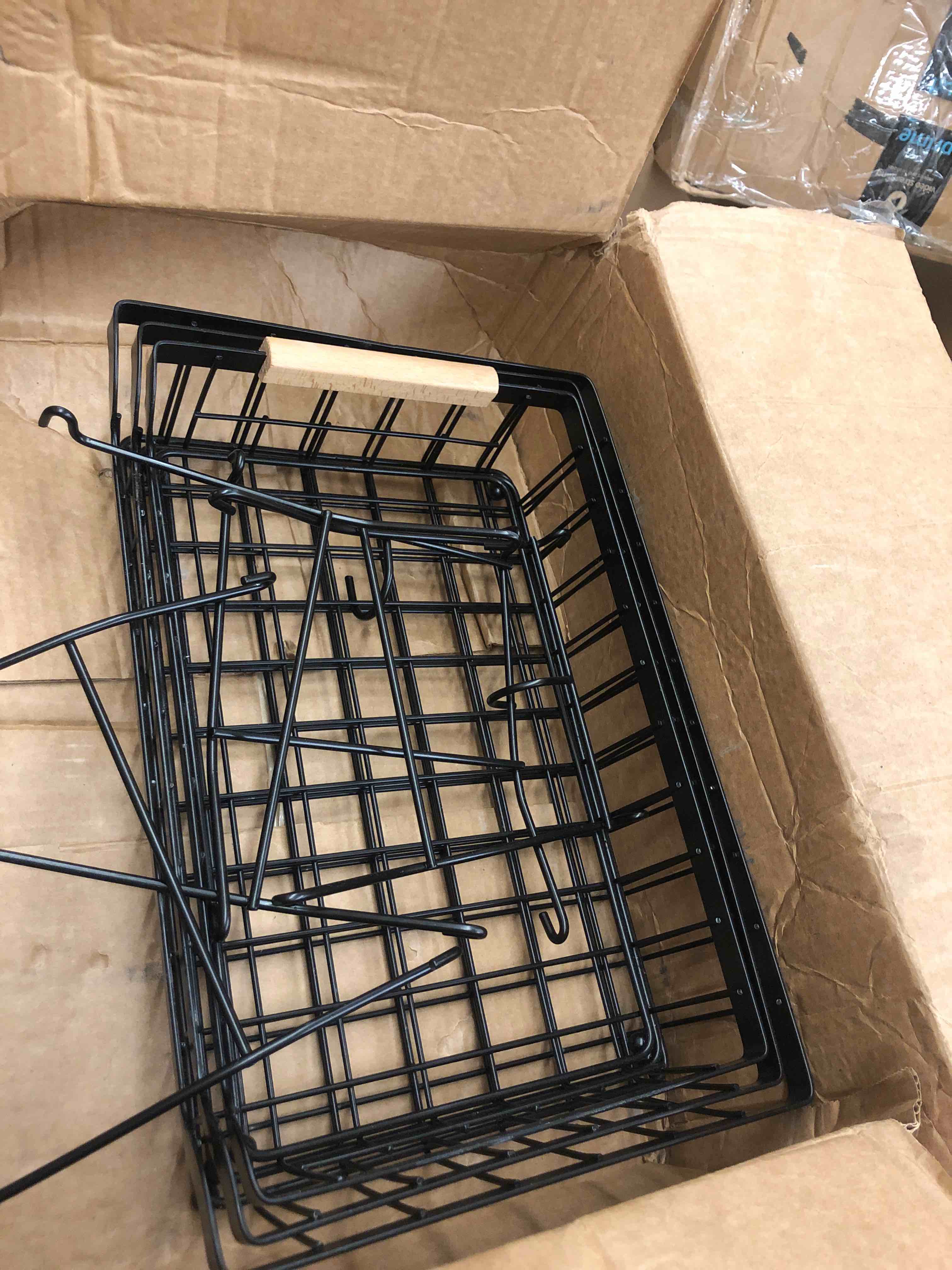 https://s3.amazonaws.com/lotting-images-prod/phillipi/YEL6034507_1729611771291.jpeg