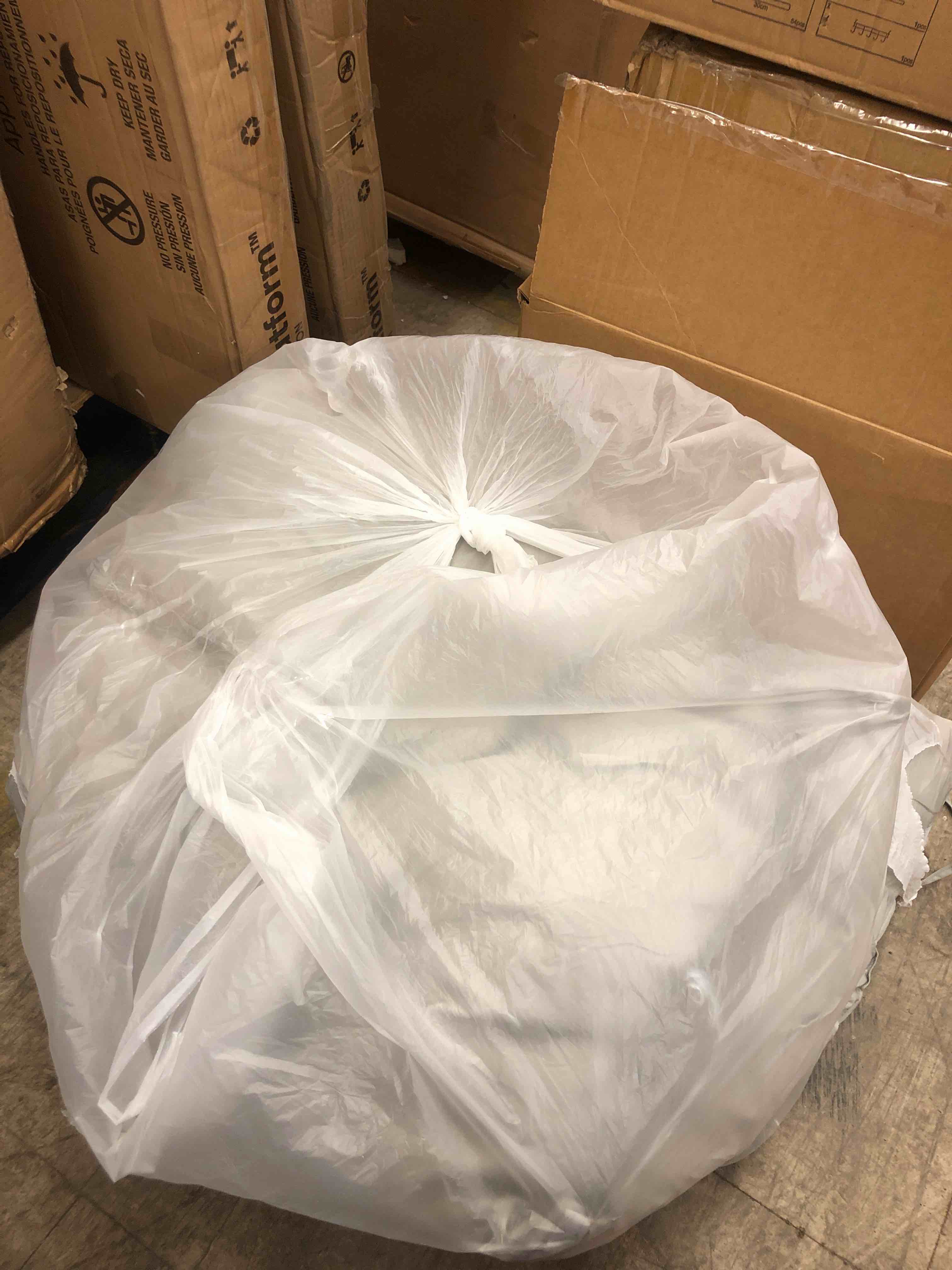 https://s3.amazonaws.com/lotting-images-prod/phillipi/YEL6034510_1729612310168.jpeg