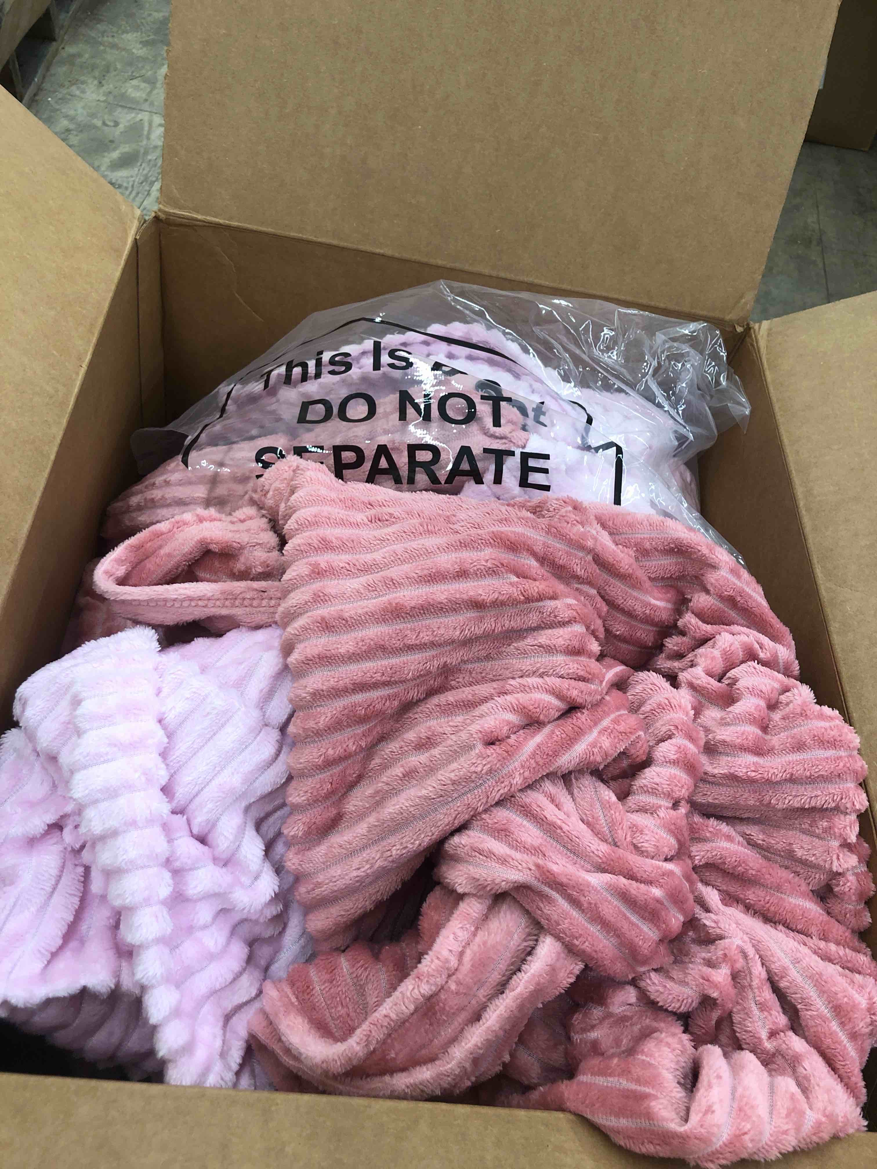https://s3.amazonaws.com/lotting-images-prod/phillipi/YEL6034523_1729613805866.jpeg