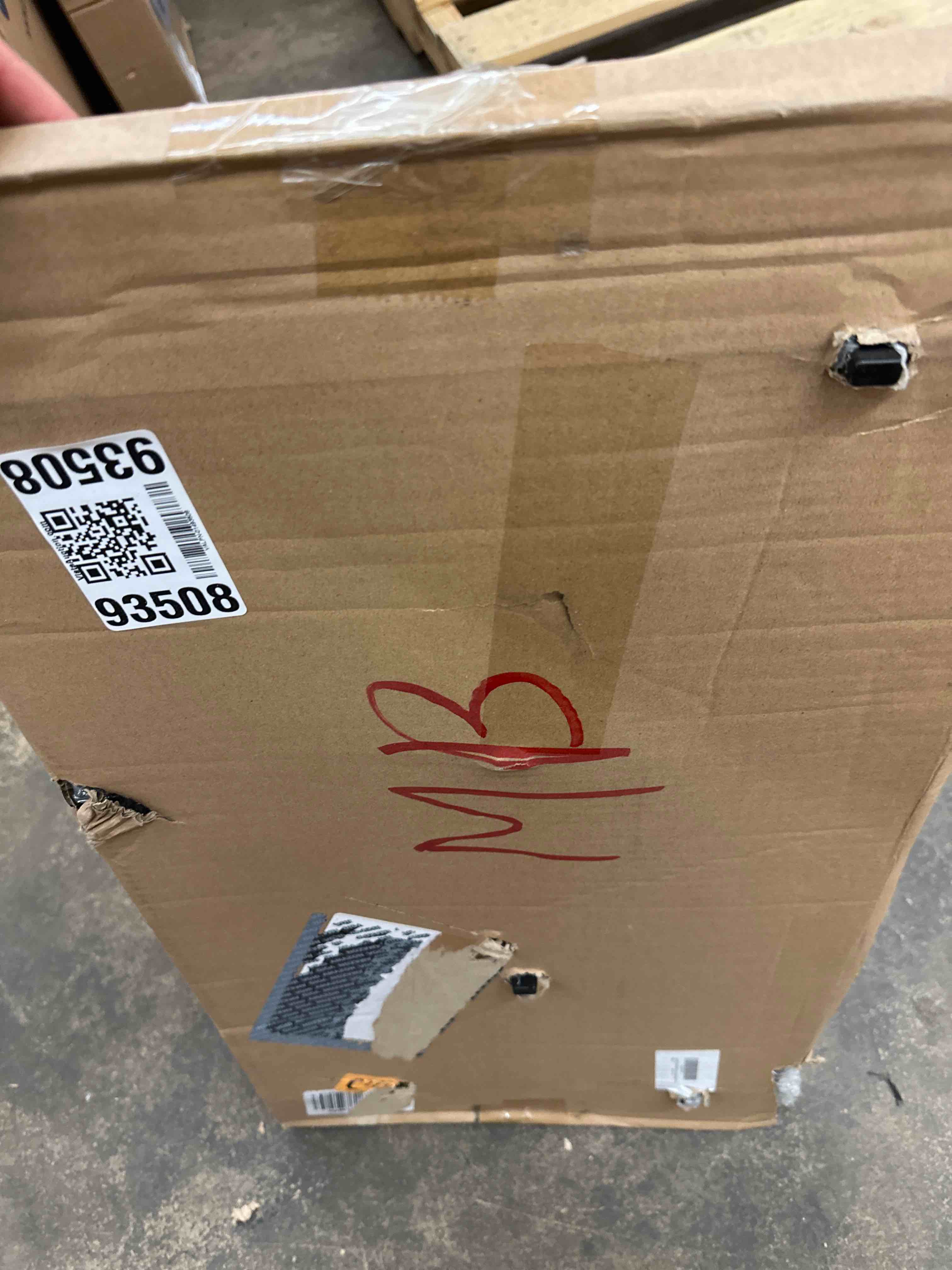 https://s3.amazonaws.com/lotting-images-prod/phillipi/YEL6034558_1729790260452.jpeg