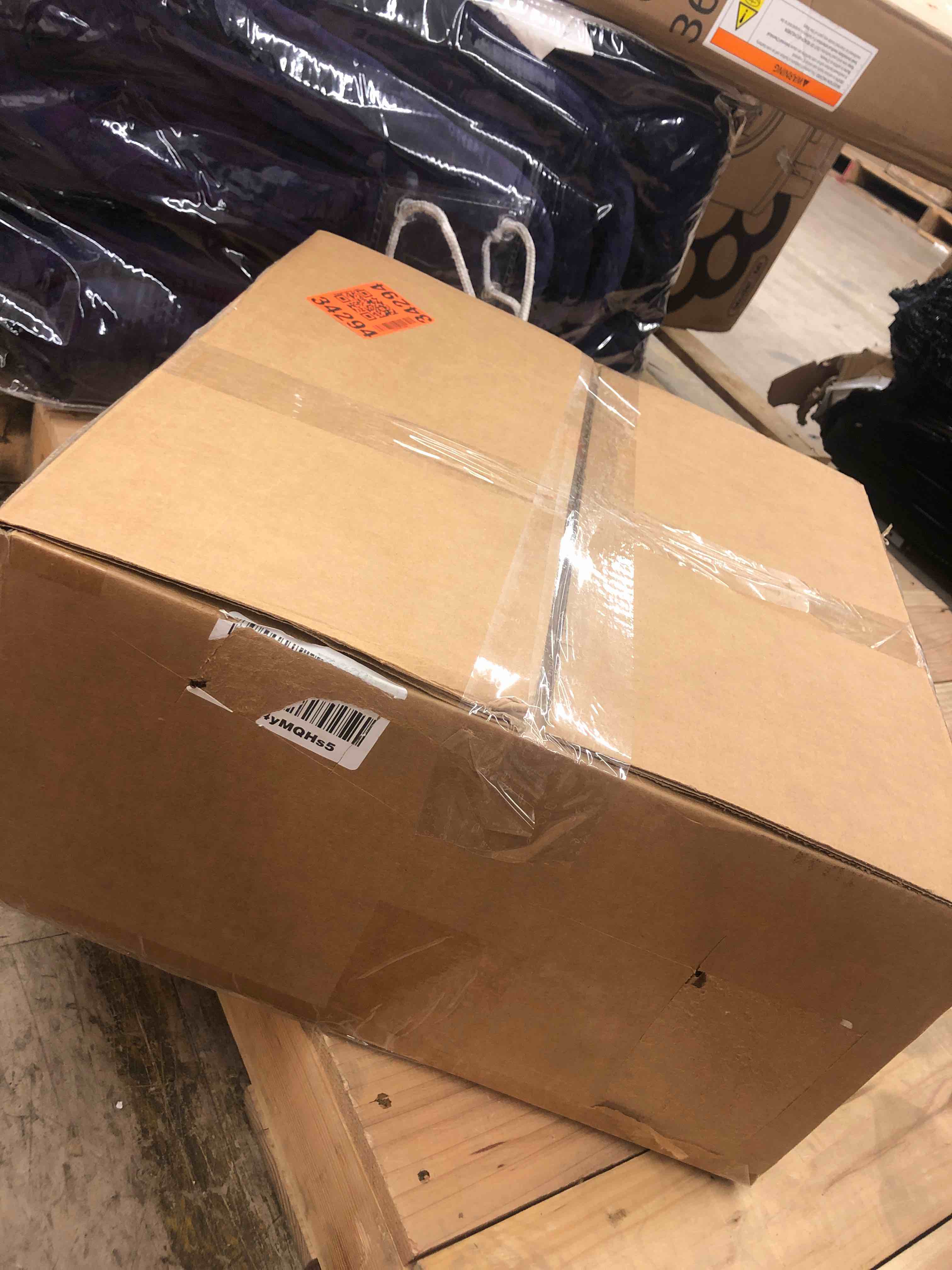 https://s3.amazonaws.com/lotting-images-prod/phillipi/YEL6034829_1730739771154.jpeg