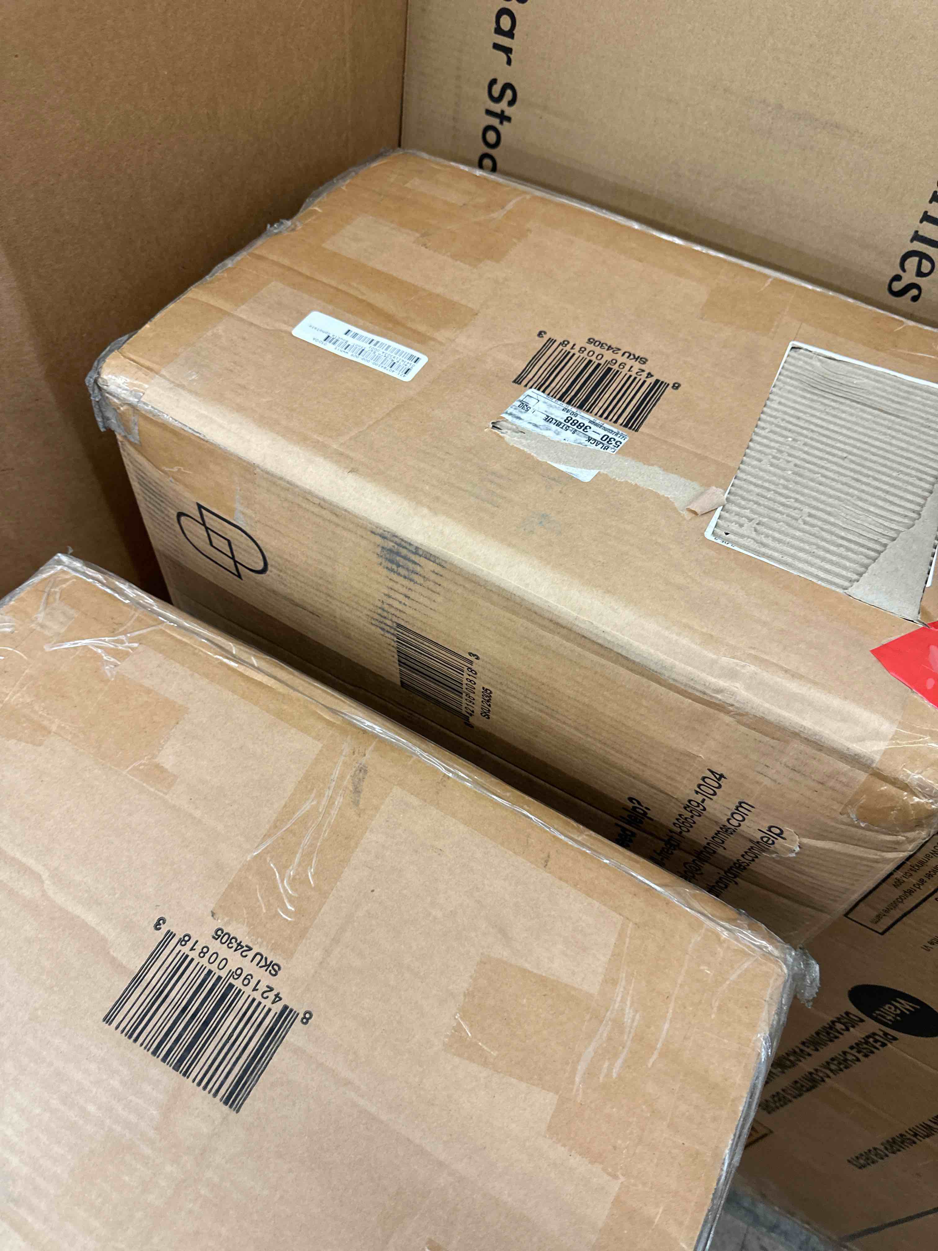 https://s3.amazonaws.com/lotting-images-prod/phillipi/YEL6035406_1726513494721.jpeg