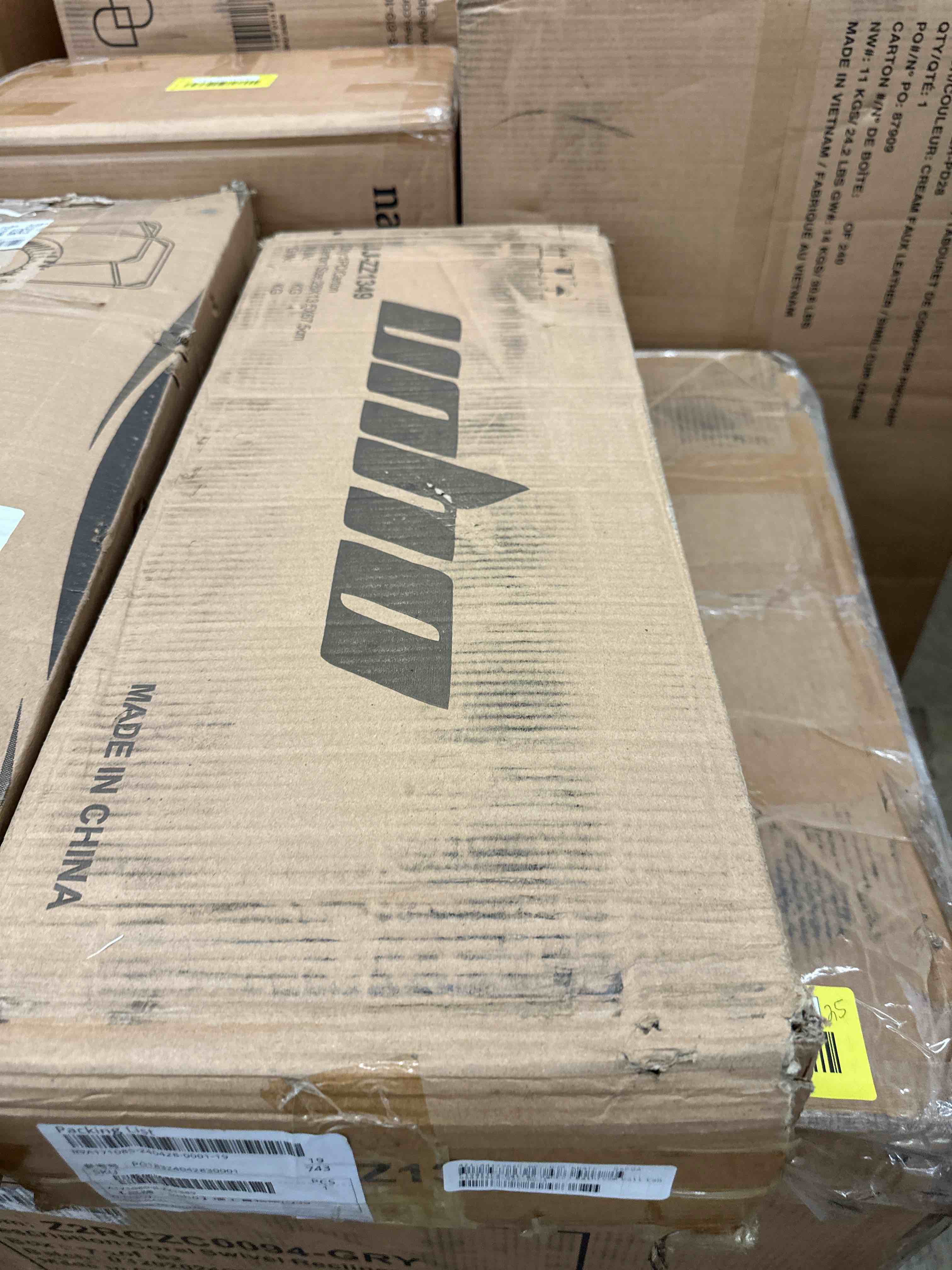 https://s3.amazonaws.com/lotting-images-prod/phillipi/YEL6035412_1726514024982.jpeg