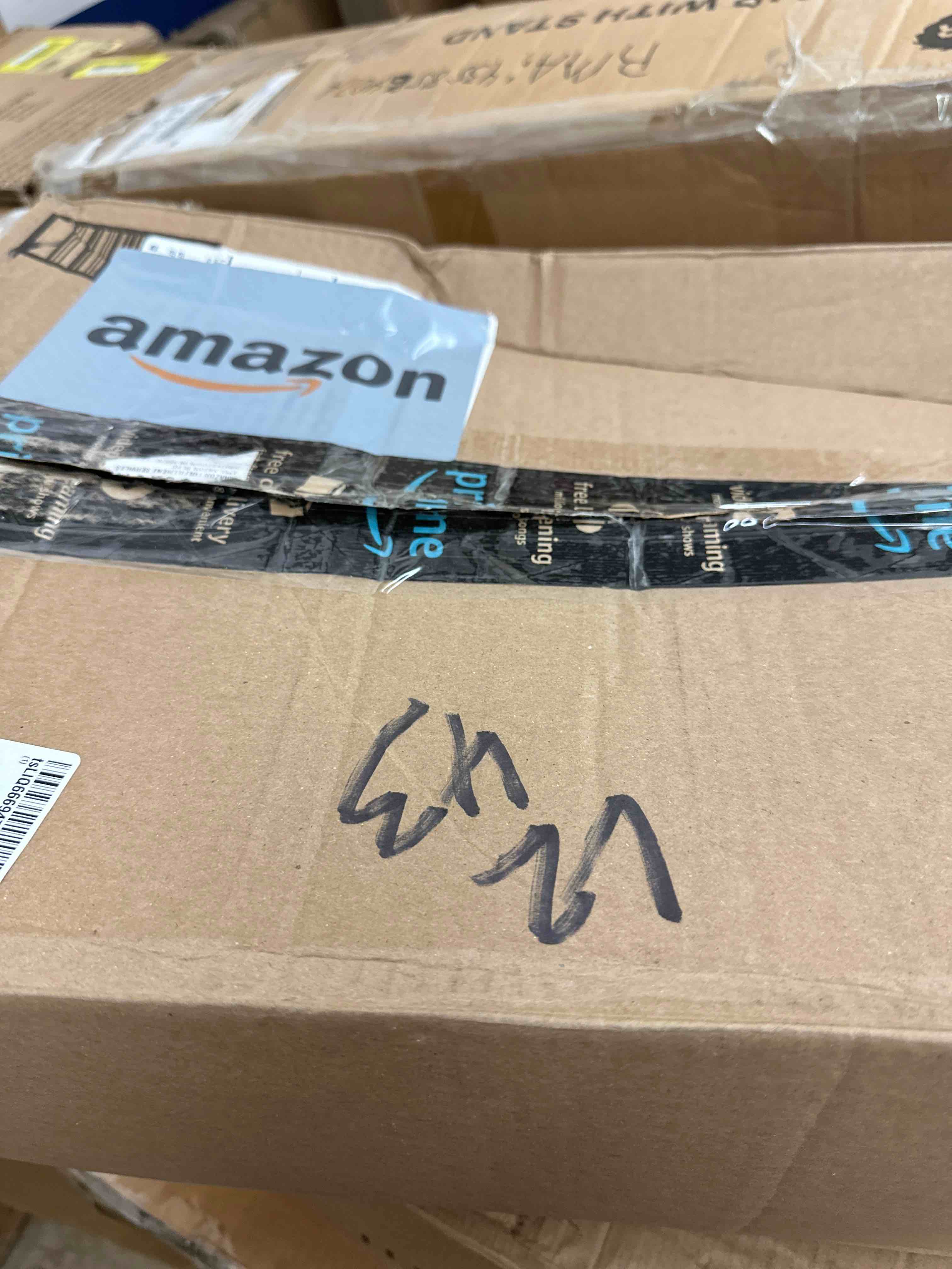 https://s3.amazonaws.com/lotting-images-prod/phillipi/YEL6035419_1726515584912.jpeg
