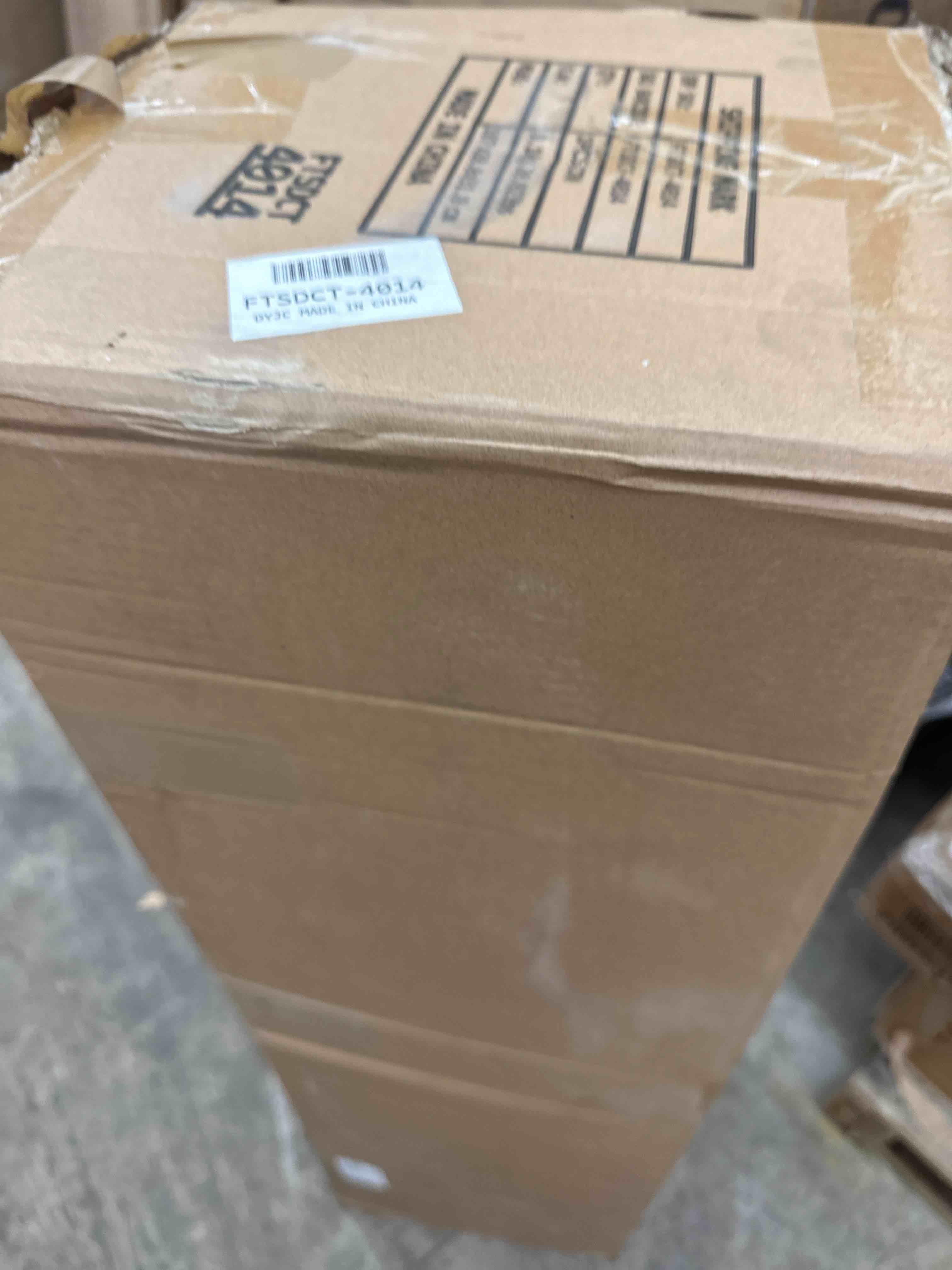 https://s3.amazonaws.com/lotting-images-prod/phillipi/YEL6035969_1729536595132.jpeg