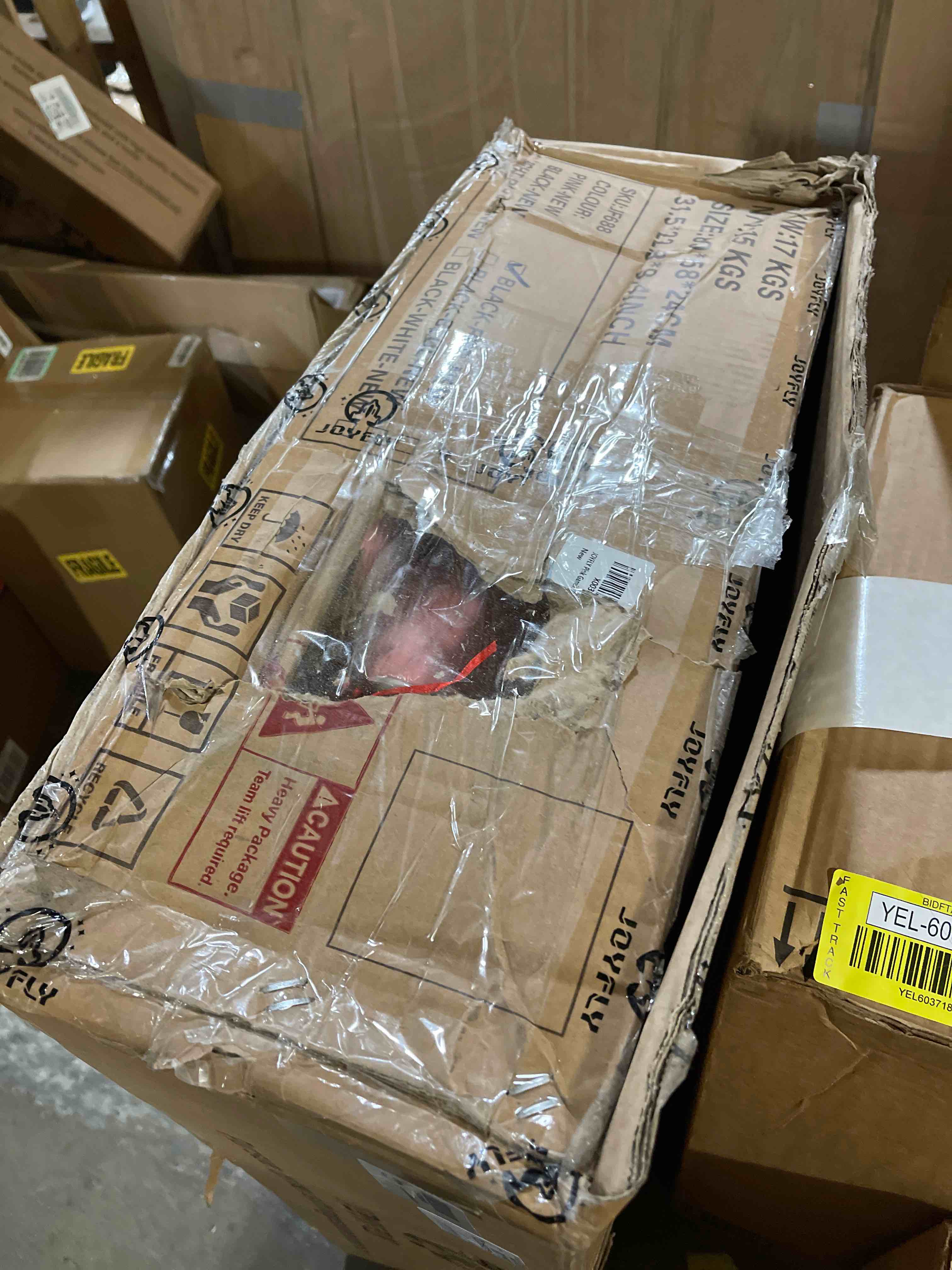https://s3.amazonaws.com/lotting-images-prod/phillipi/YEL6037193_1711143889631.jpeg
