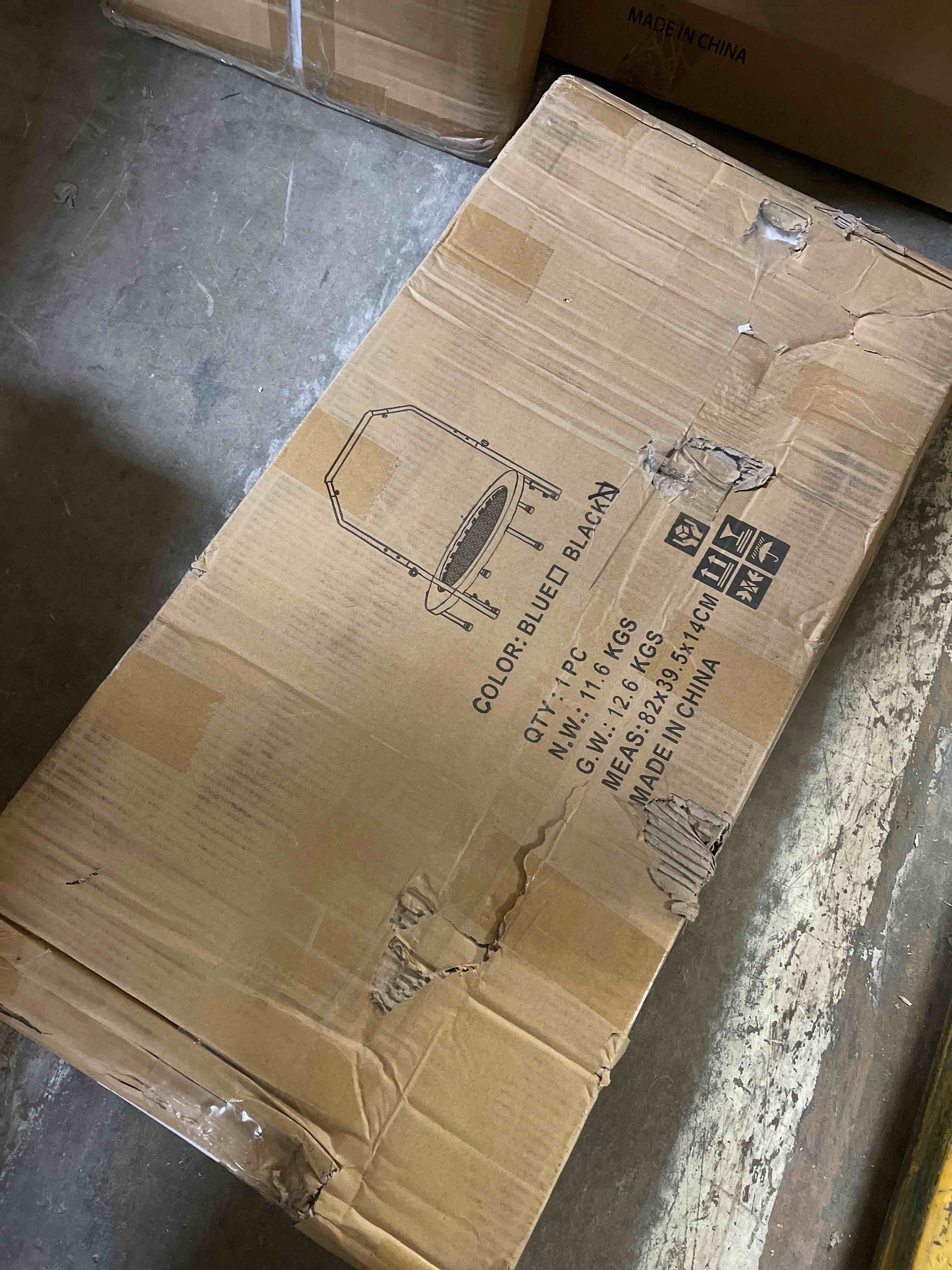 https://s3.amazonaws.com/lotting-images-prod/phillipi/YEL6037199_1711145066719.jpeg