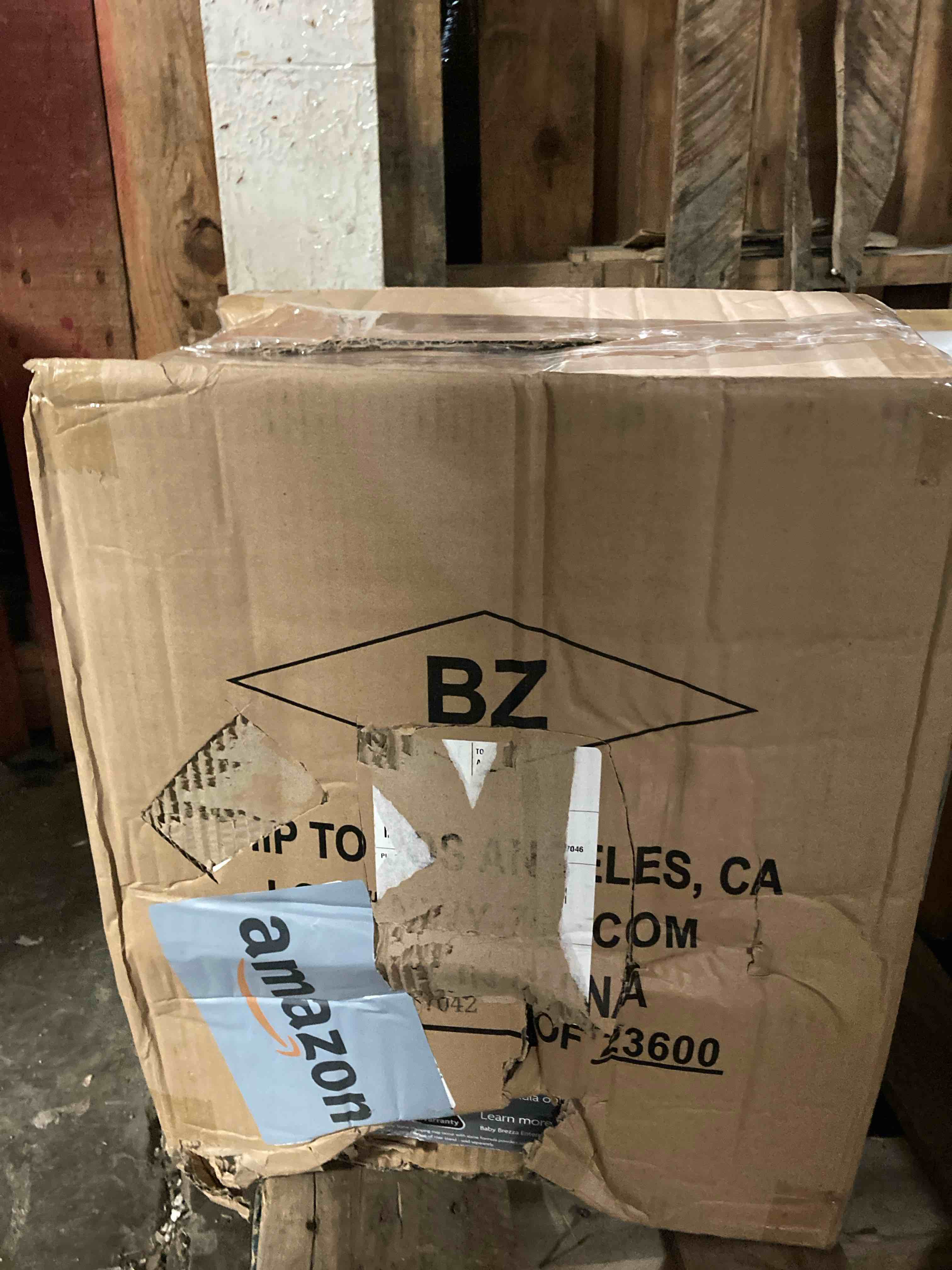 https://s3.amazonaws.com/lotting-images-prod/phillipi/YEL6037226_1711141473376.jpeg
