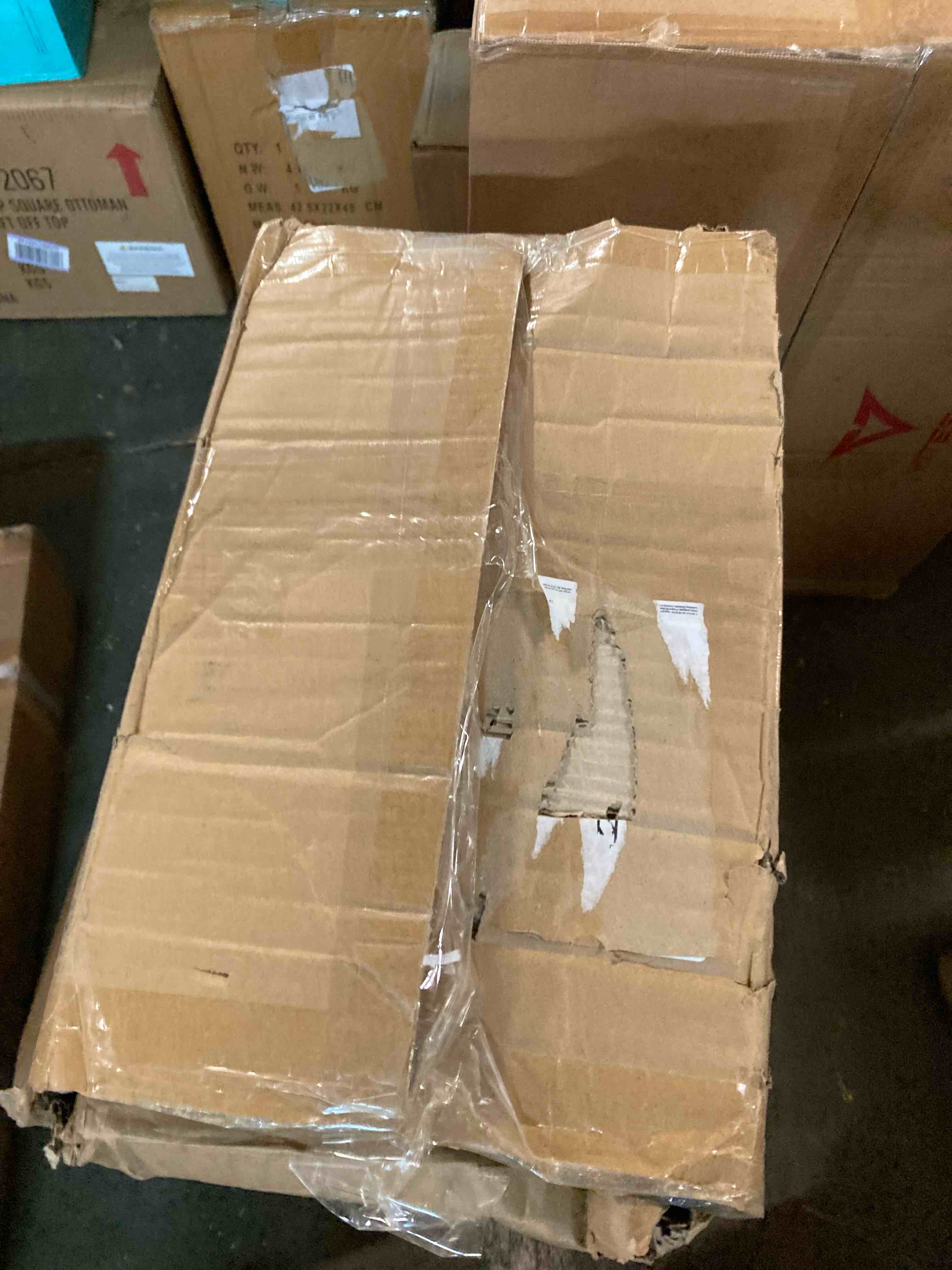 https://s3.amazonaws.com/lotting-images-prod/phillipi/YEL6037251_1711145005517.jpeg