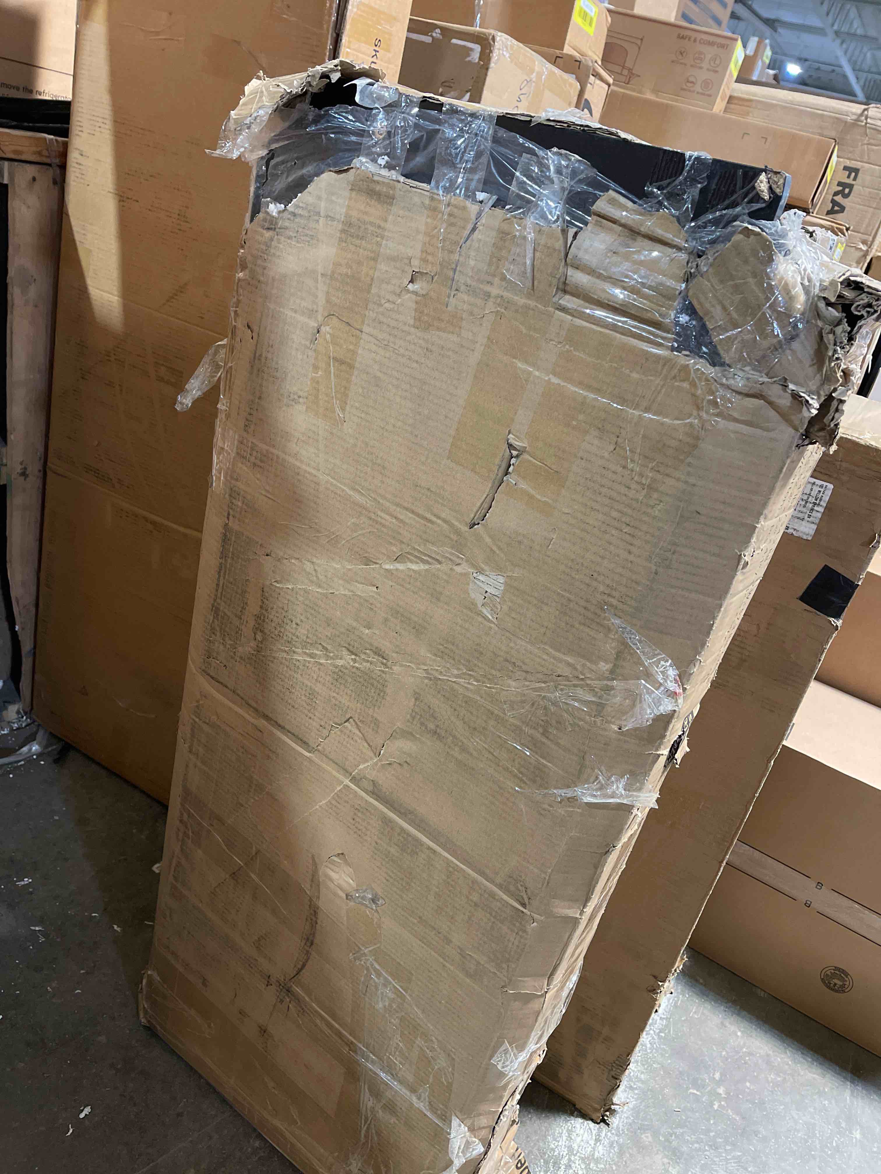https://s3.amazonaws.com/lotting-images-prod/phillipi/YEL6037515_1711561902462.jpeg