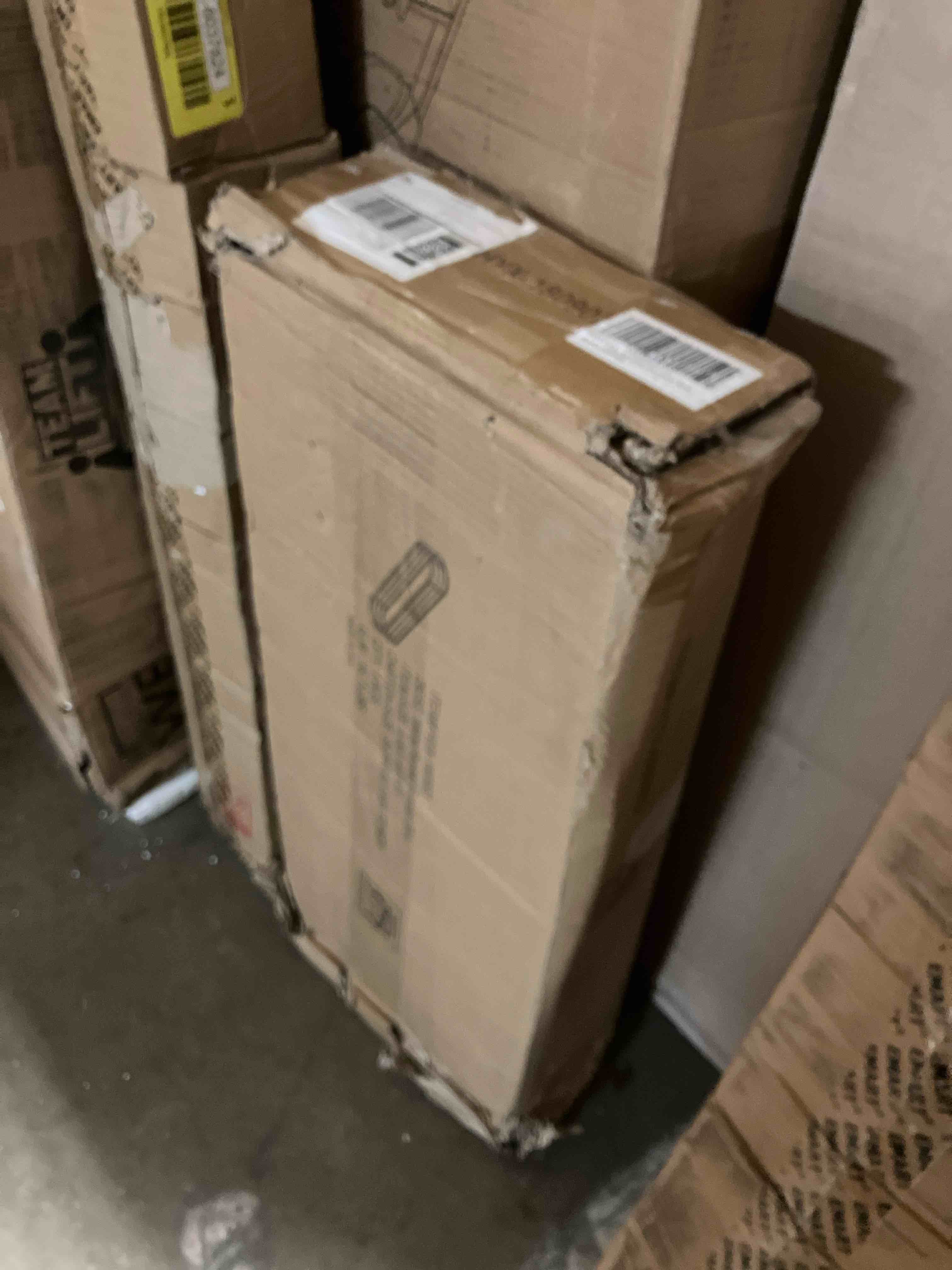 https://s3.amazonaws.com/lotting-images-prod/phillipi/YEL6037825_1711730428690.jpeg