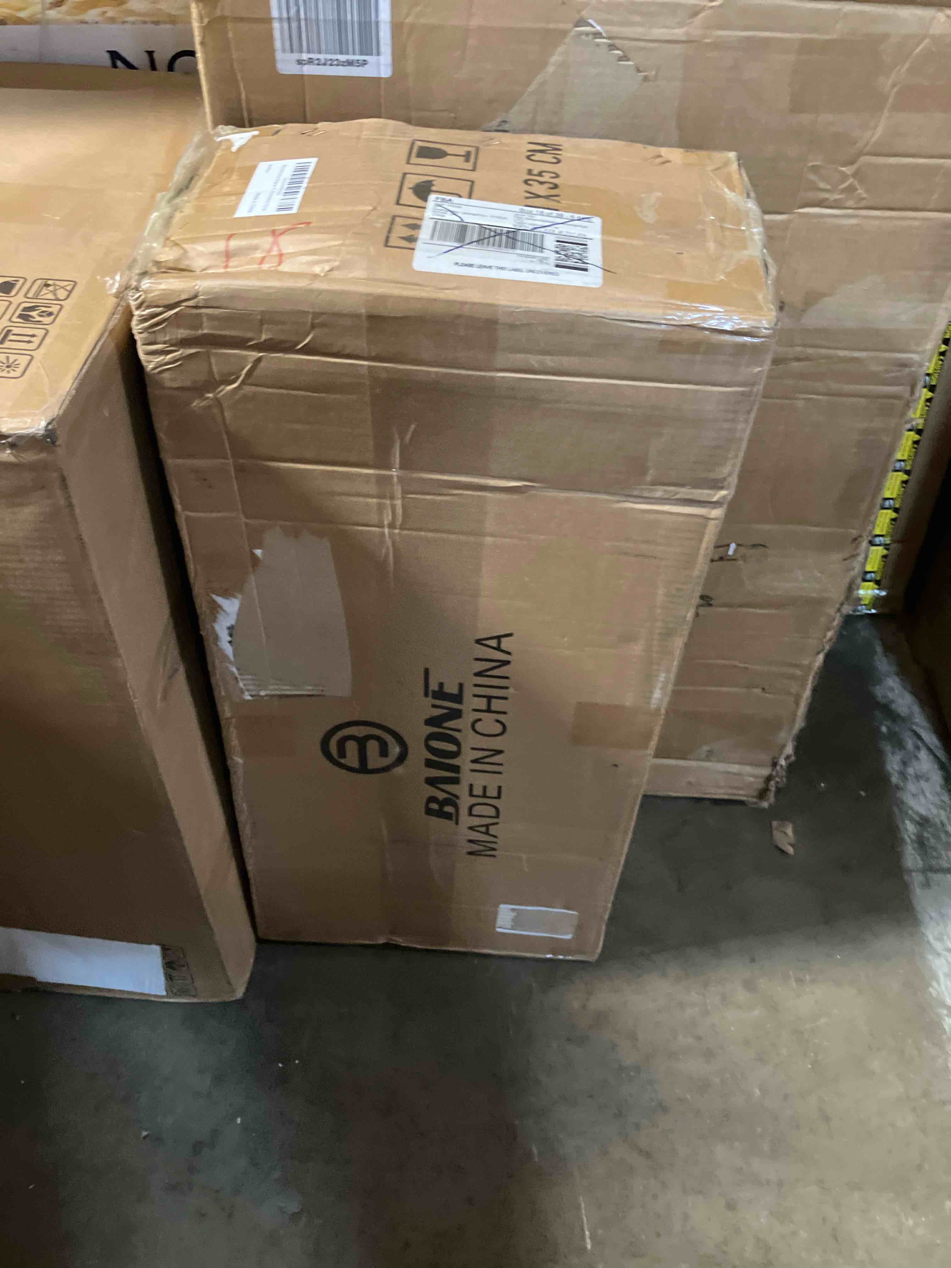 https://s3.amazonaws.com/lotting-images-prod/phillipi/YEL6037888_1711748330256.jpeg