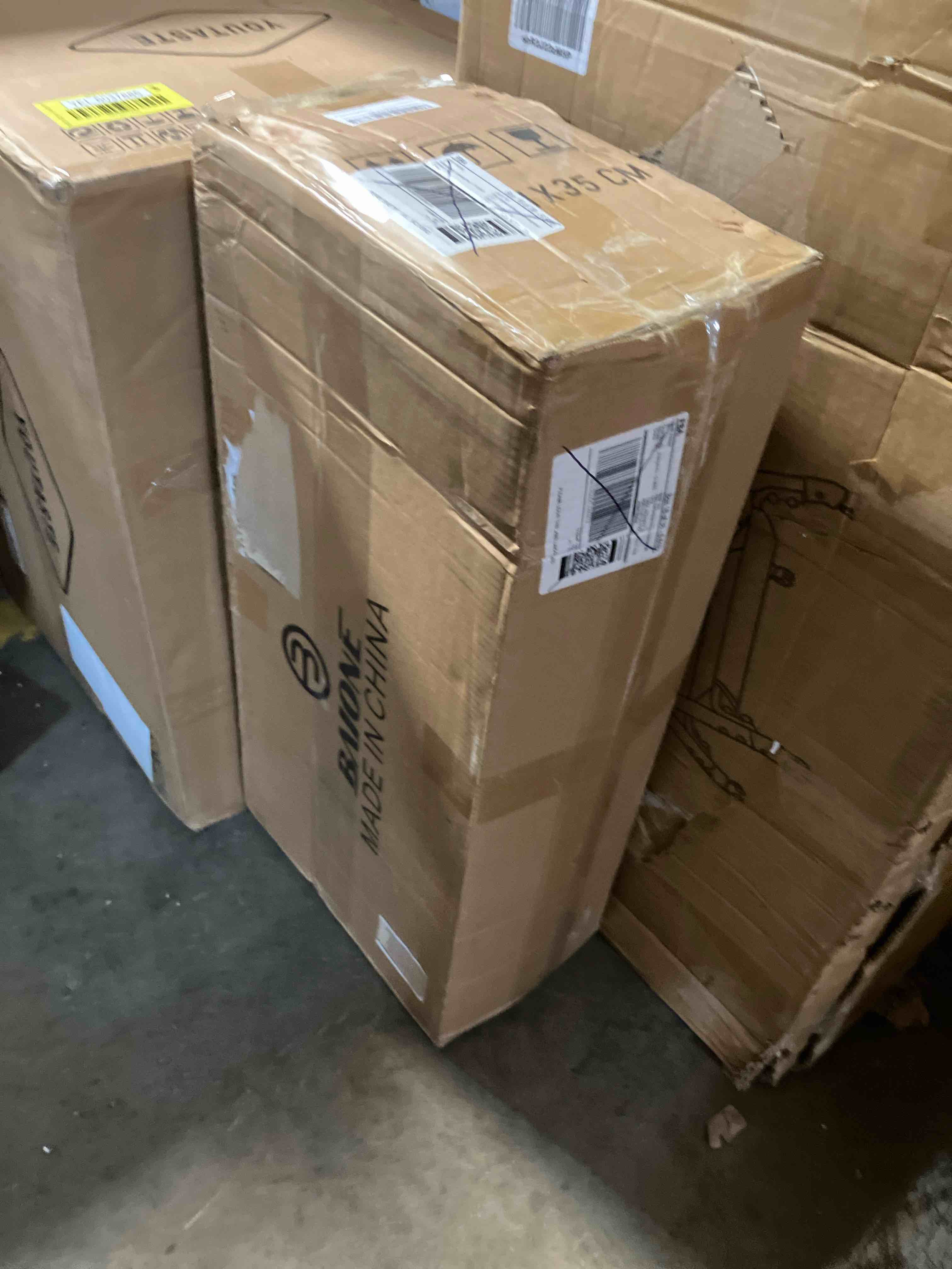 https://s3.amazonaws.com/lotting-images-prod/phillipi/YEL6037888_1711748332234.jpeg