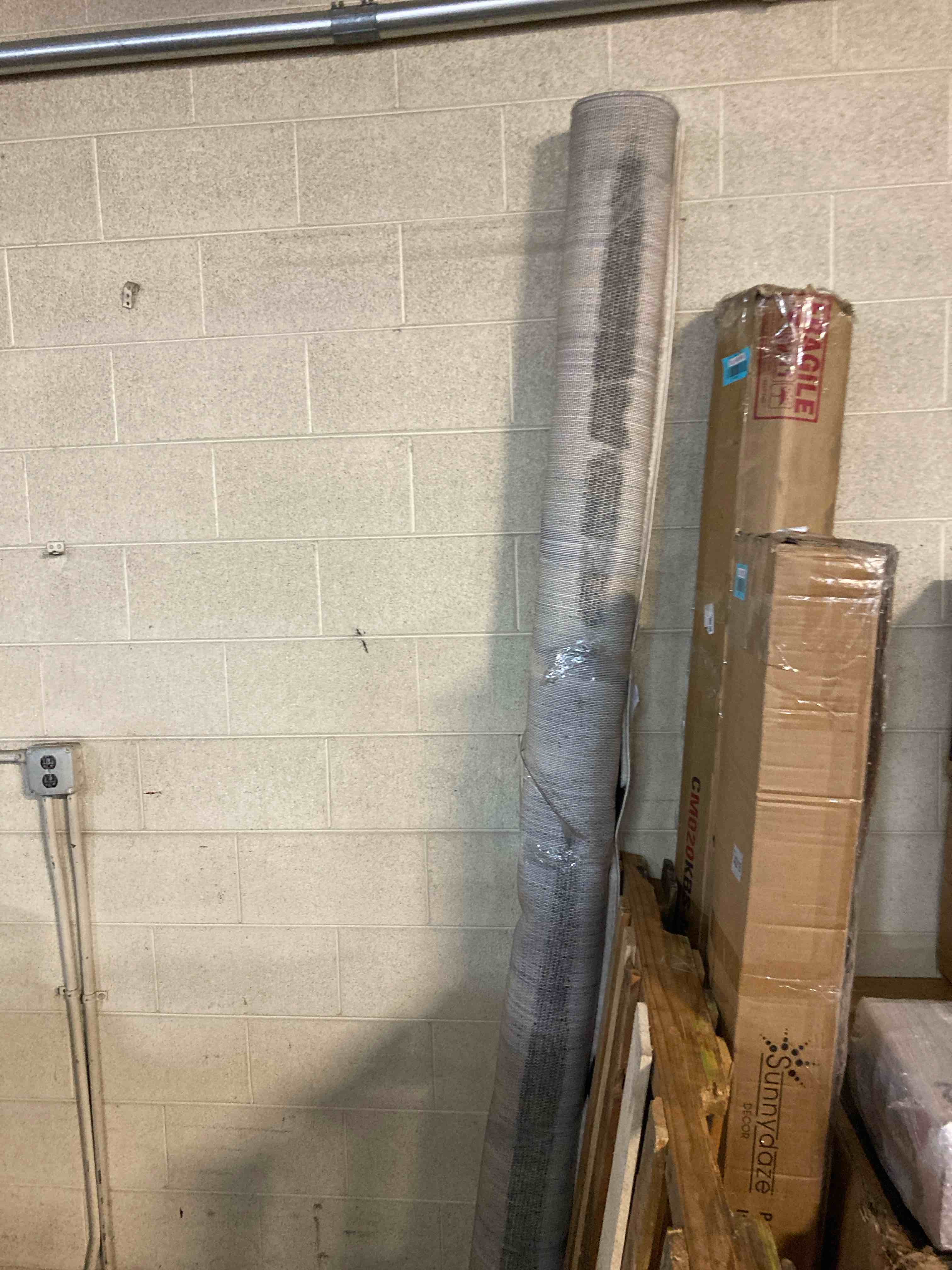 https://s3.amazonaws.com/lotting-images-prod/phillipi/YEL6039441_1716473962356.jpeg