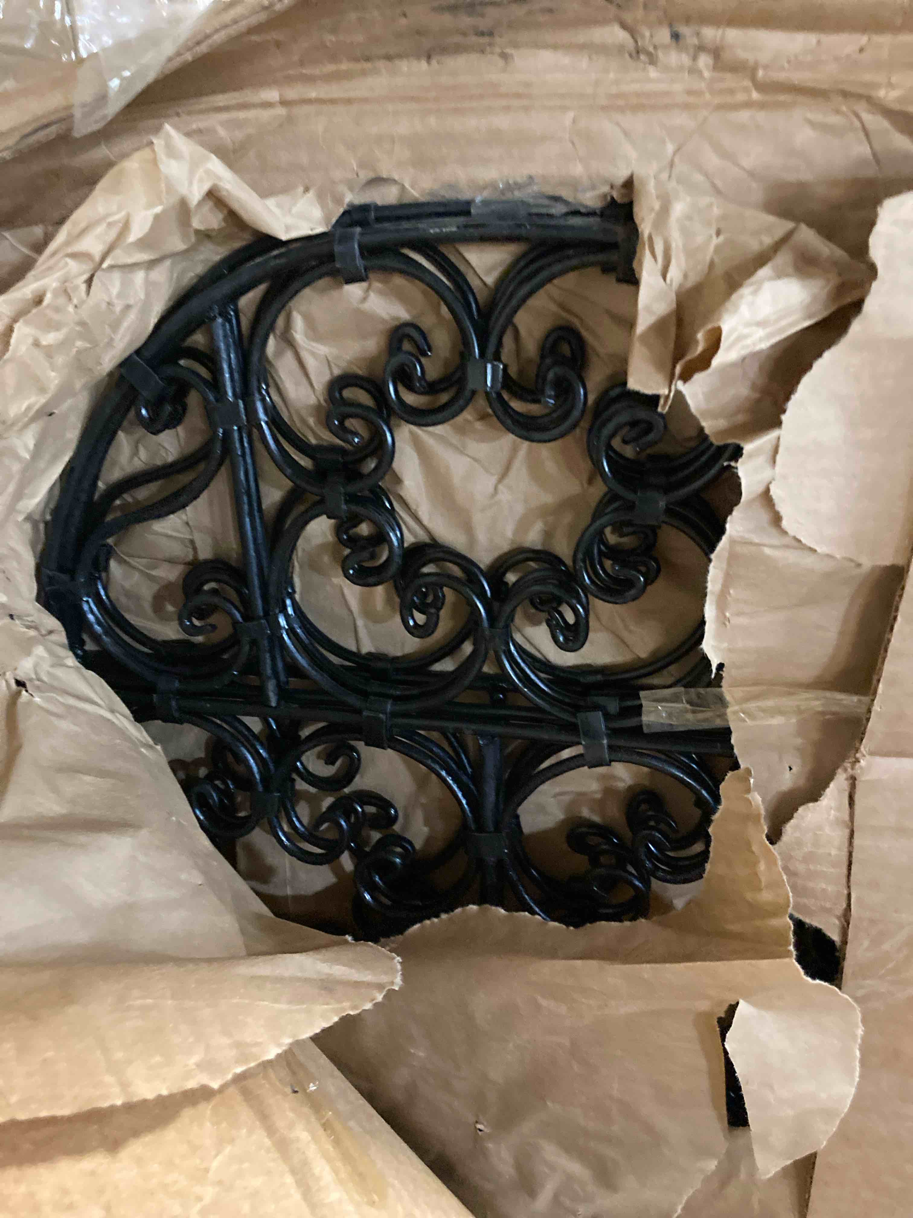 https://s3.amazonaws.com/lotting-images-prod/phillipi/YEL6039442_1716474613578.jpeg