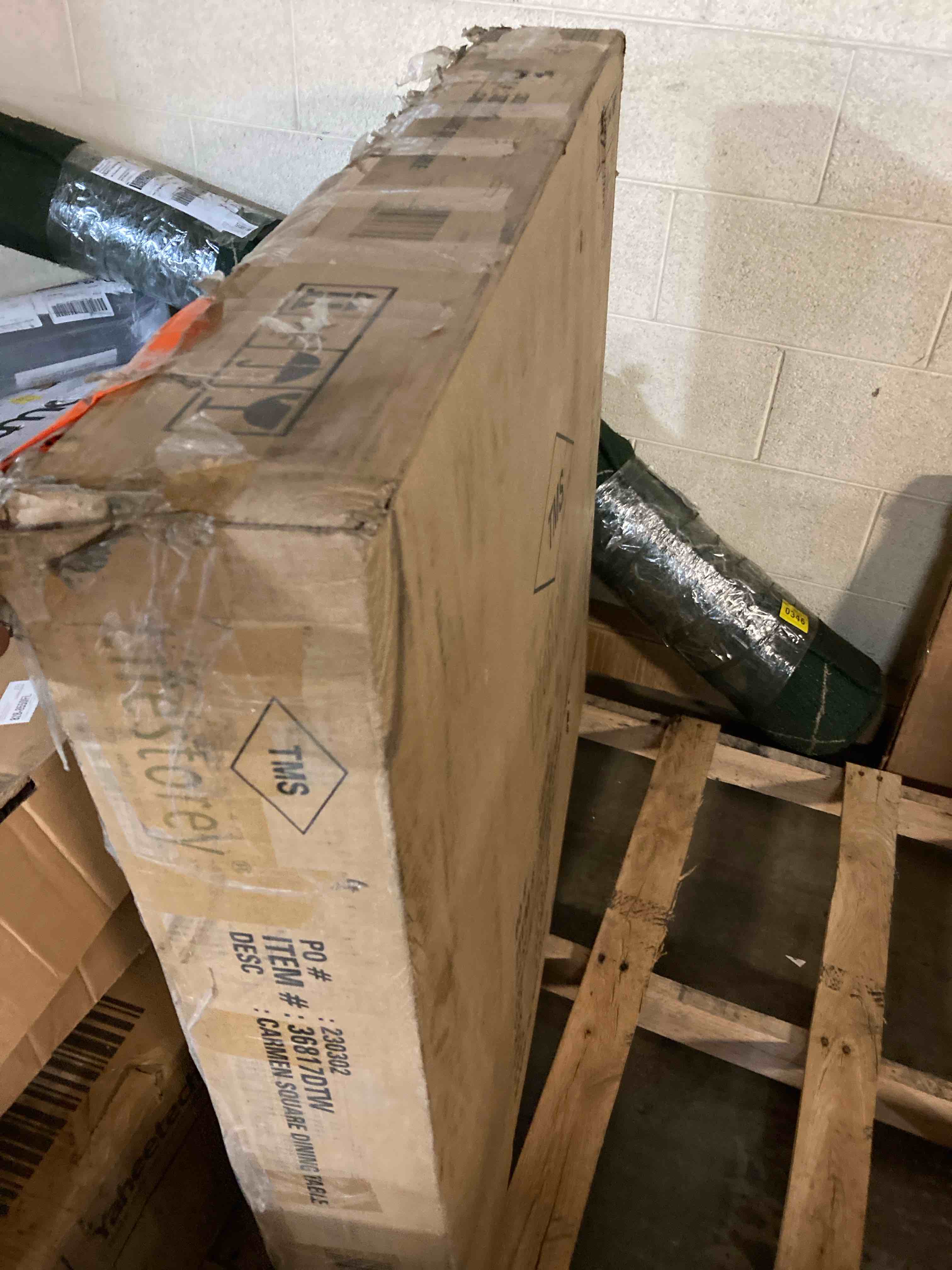 https://s3.amazonaws.com/lotting-images-prod/phillipi/YEL6039446_1716475796887.jpeg