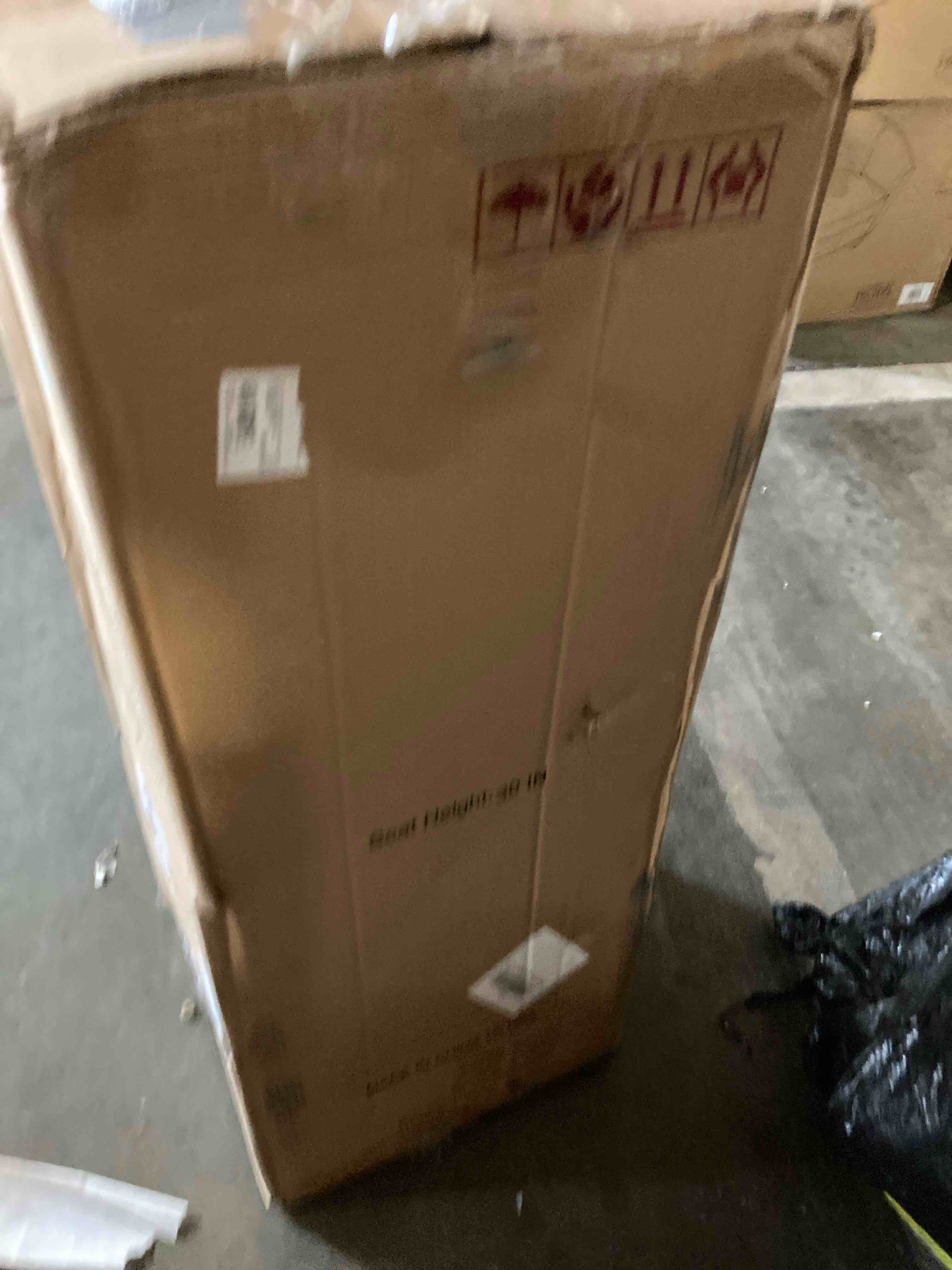 https://s3.amazonaws.com/lotting-images-prod/phillipi/YEL6039461_1716488220241.jpeg
