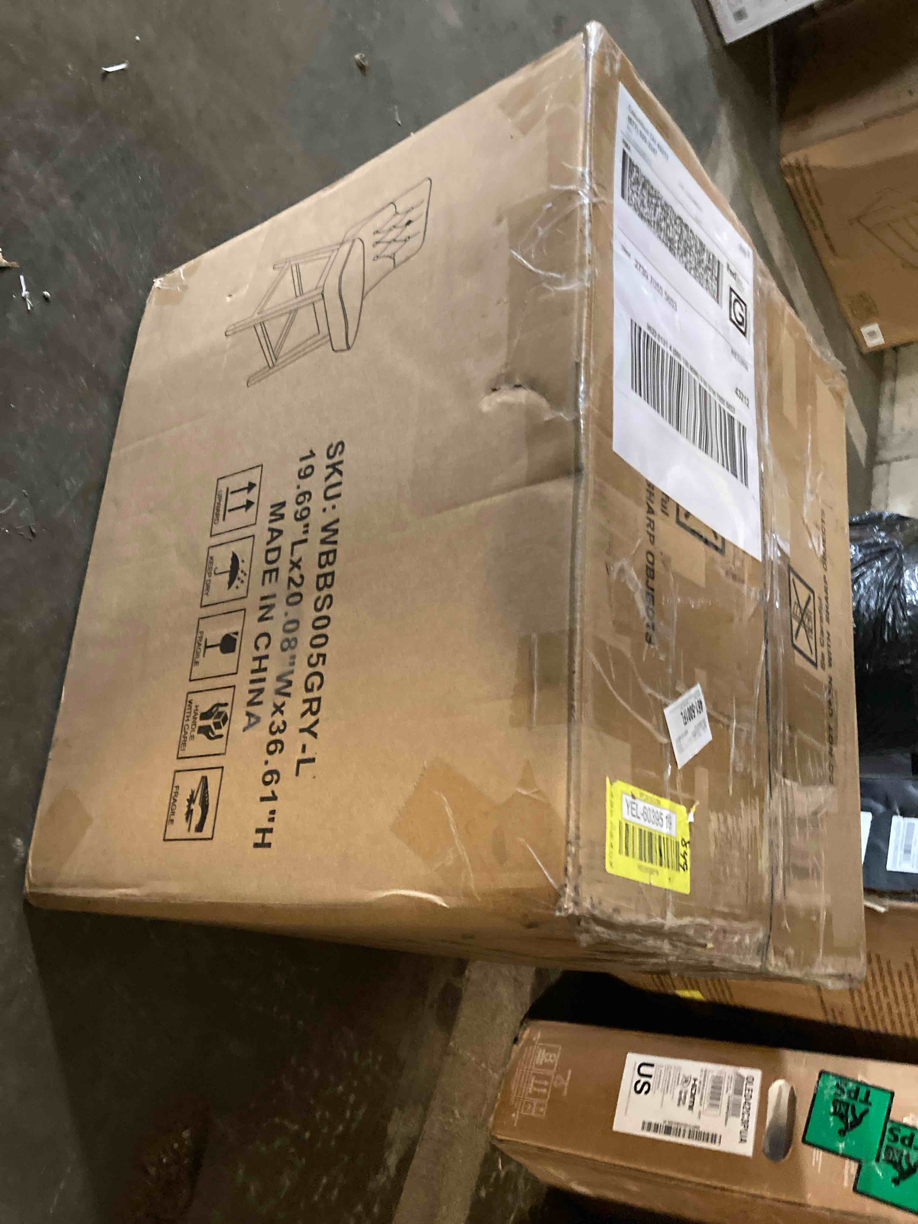 https://s3.amazonaws.com/lotting-images-prod/phillipi/YEL6039519_1716489342178.jpeg
