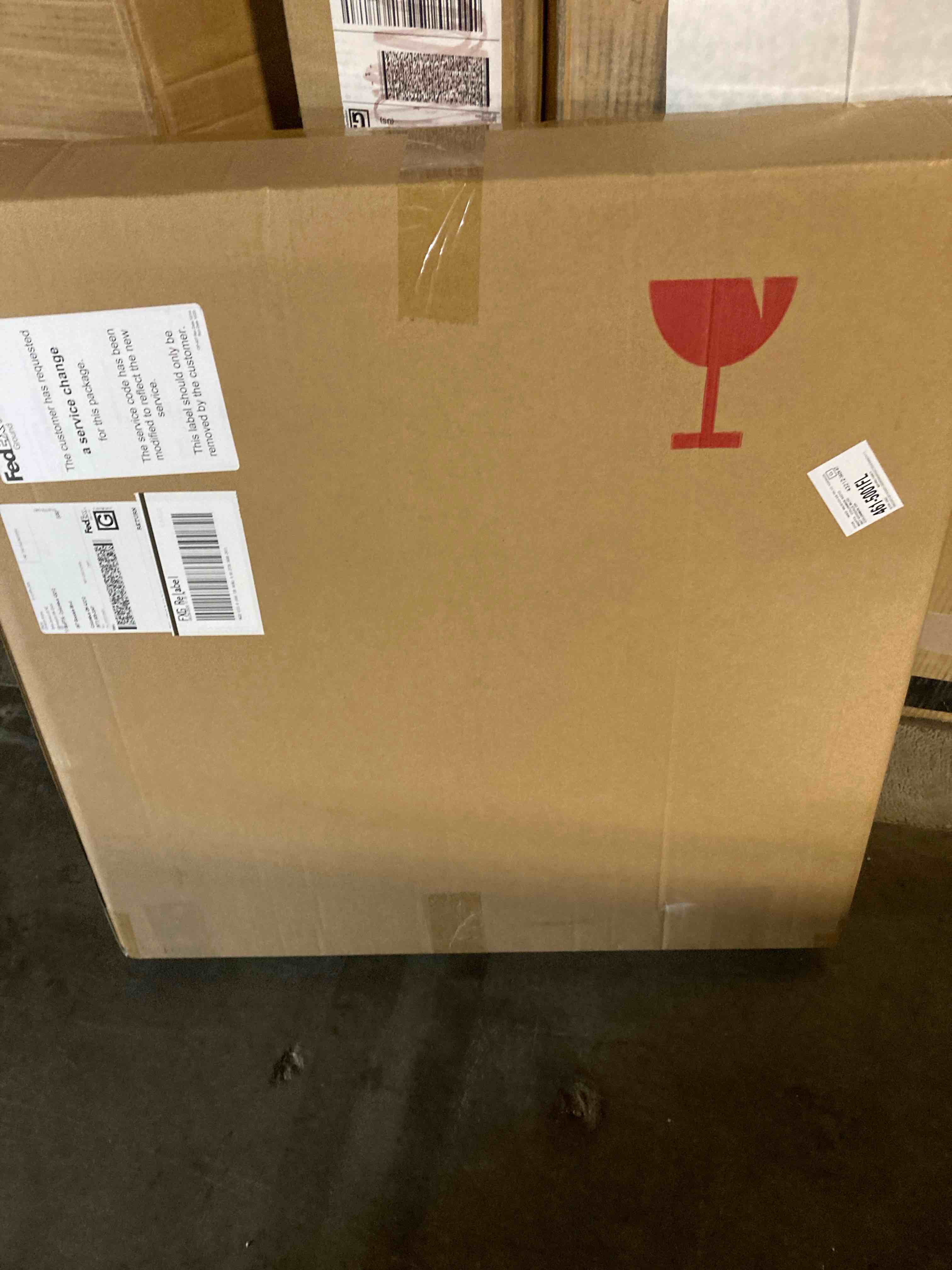 https://s3.amazonaws.com/lotting-images-prod/phillipi/YEL6039521_1716489132353.jpeg